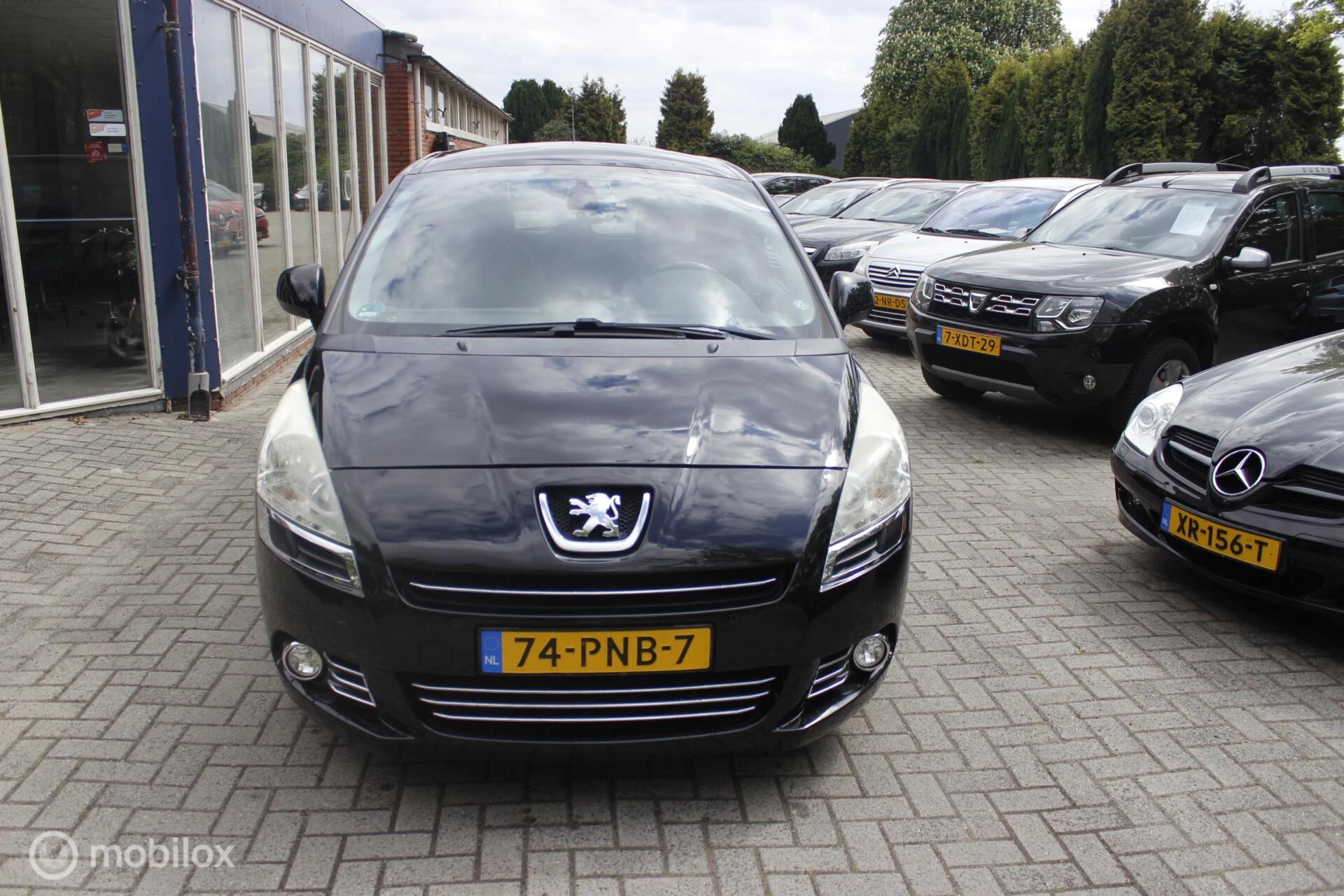 Hoofdafbeelding Peugeot 5008