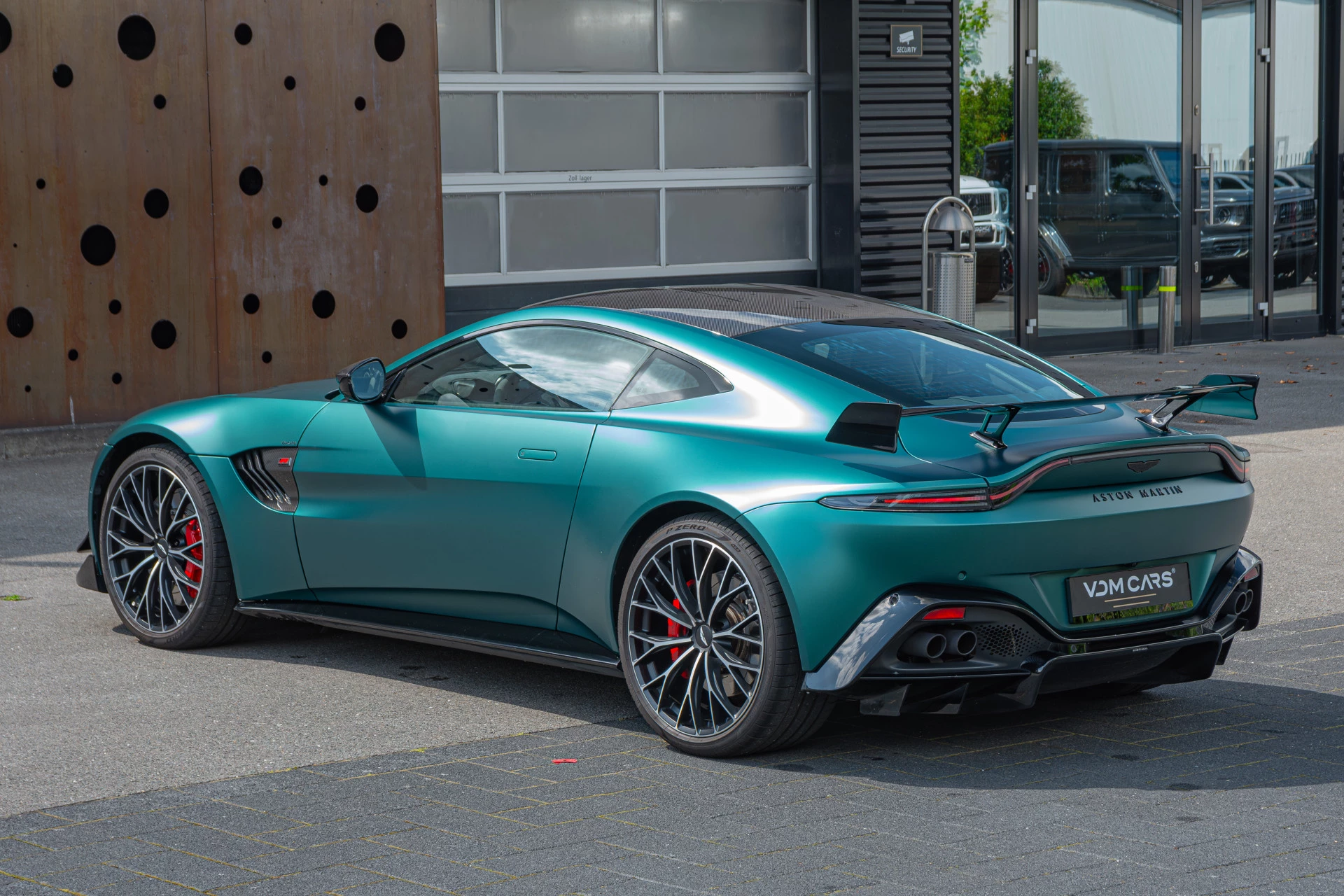 Hoofdafbeelding Aston Martin V8 Vantage