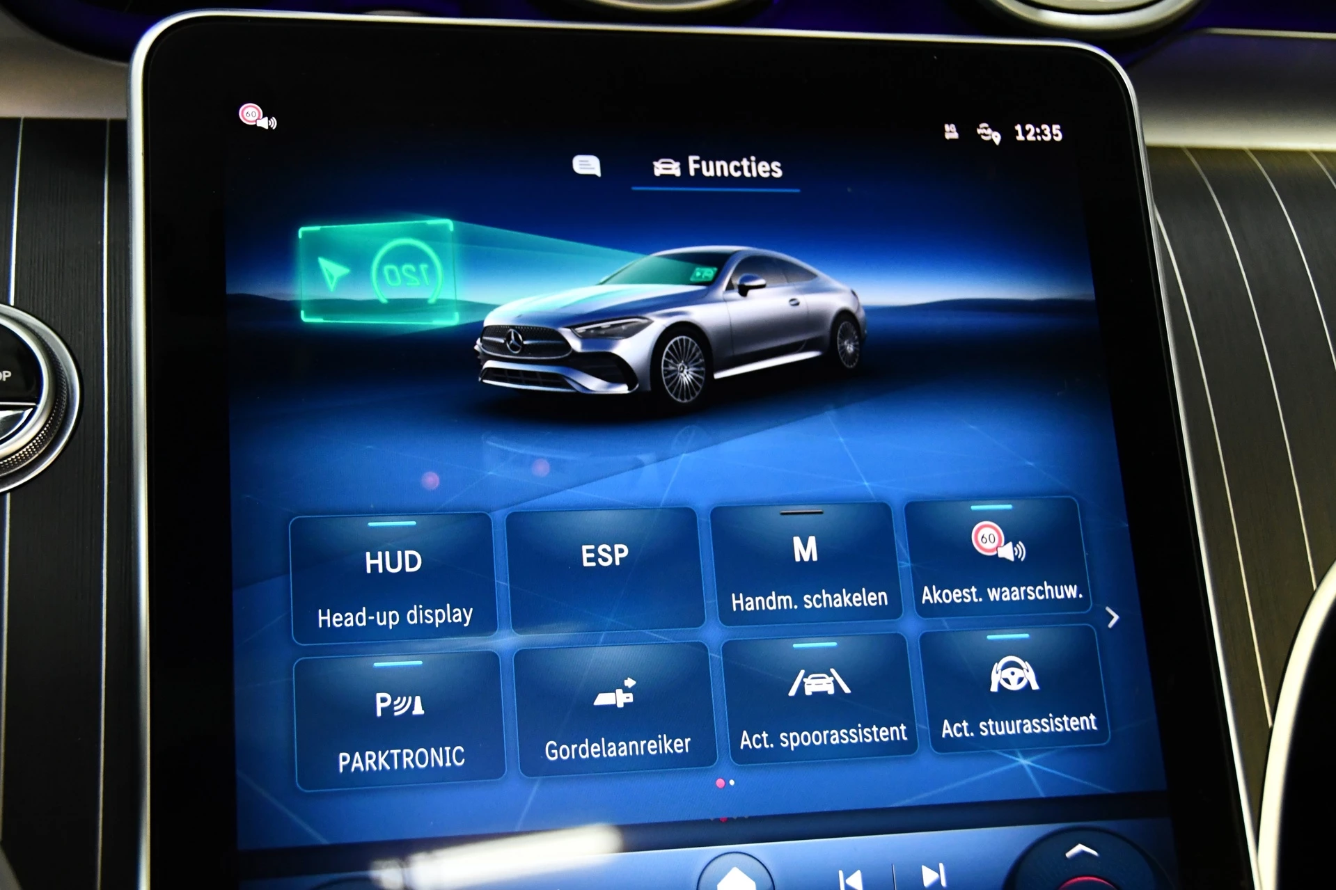 Hoofdafbeelding Mercedes-Benz CLE