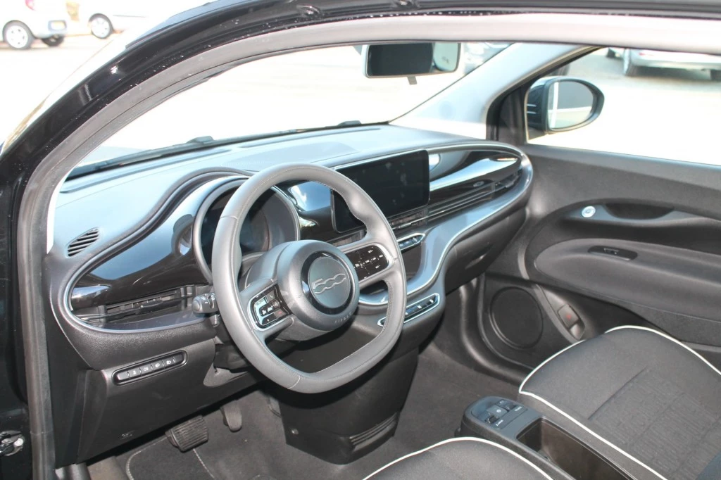 Hoofdafbeelding Fiat 500e