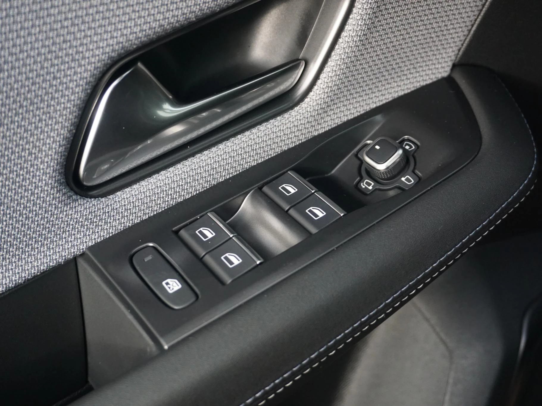 Hoofdafbeelding Opel Grandland