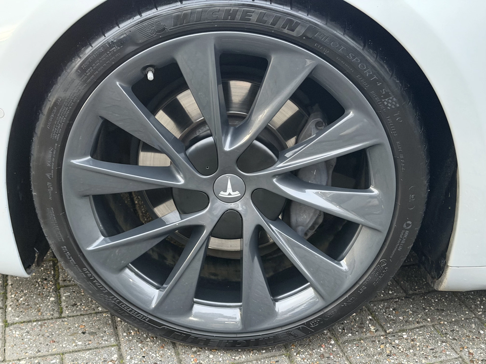 Hoofdafbeelding Tesla Model S