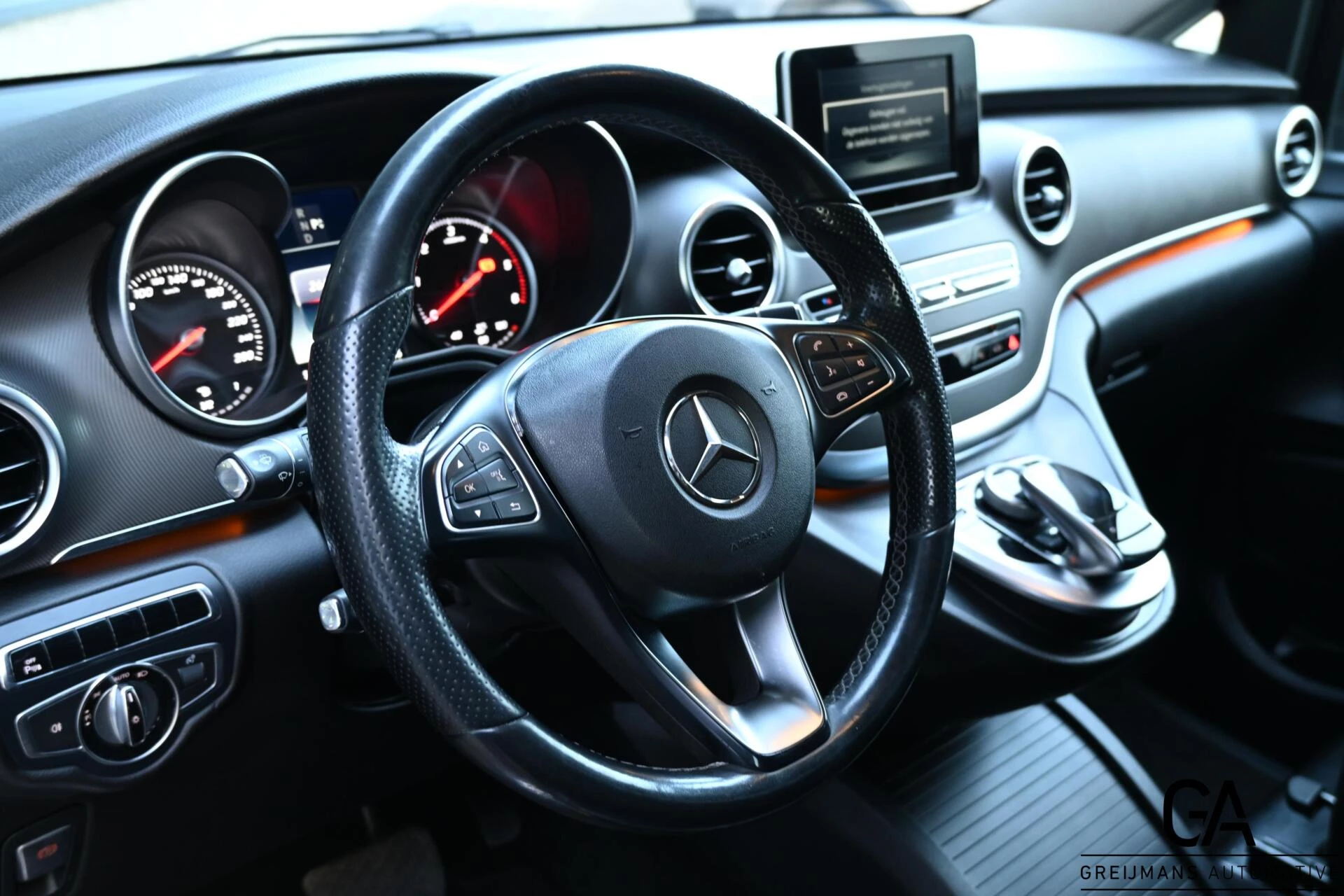 Hoofdafbeelding Mercedes-Benz V-Klasse