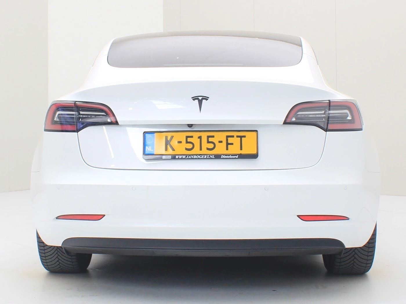 Hoofdafbeelding Tesla Model 3