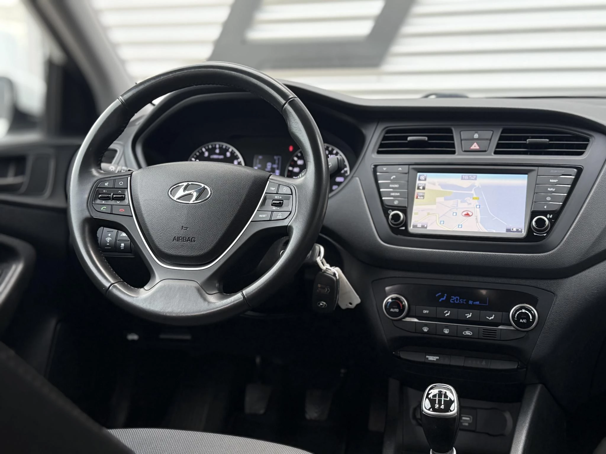 Hoofdafbeelding Hyundai i20