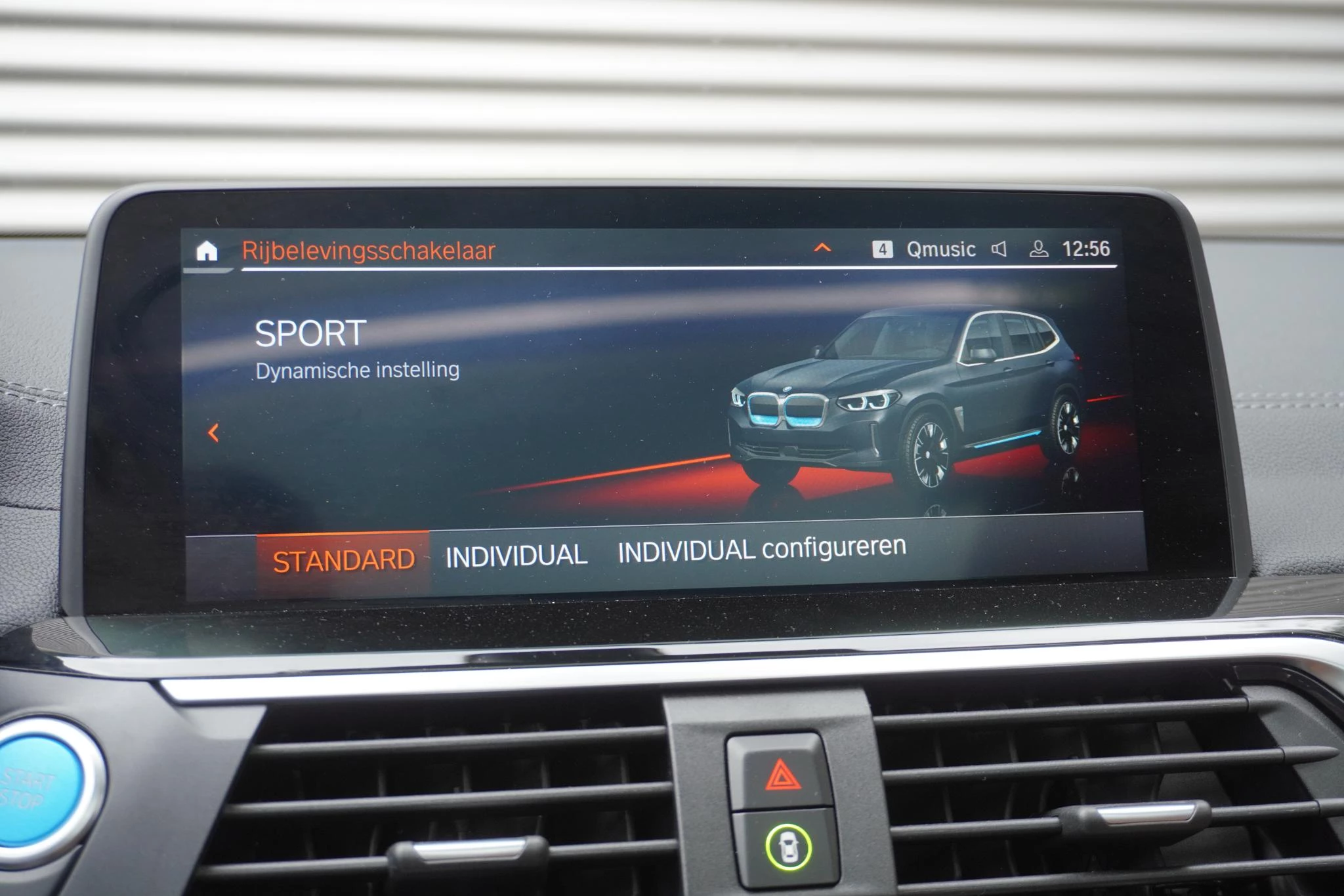 Hoofdafbeelding BMW iX3