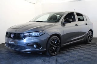 Hoofdafbeelding Fiat Tipo