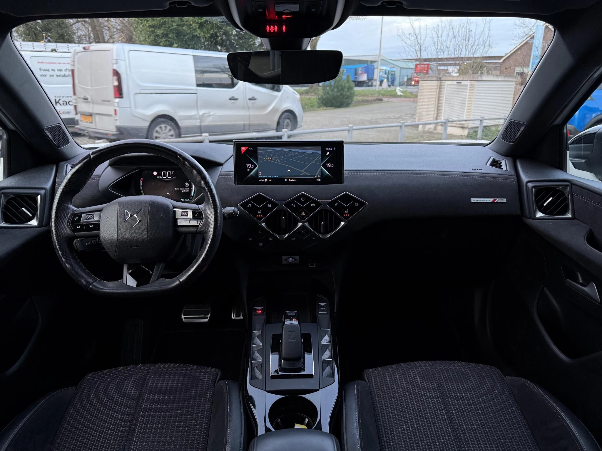 Hoofdafbeelding DS DS 3