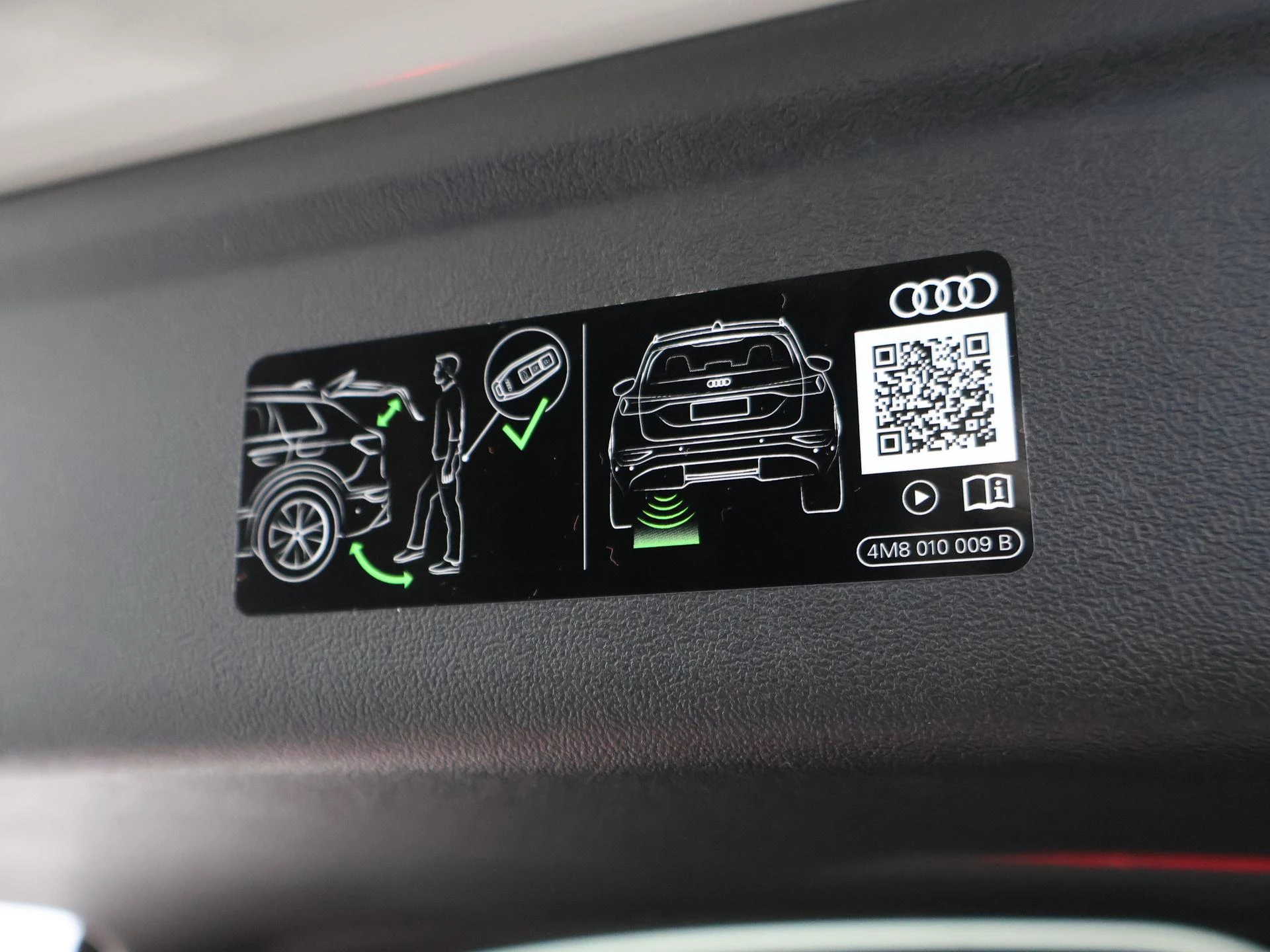 Hoofdafbeelding Audi A6 Avant e-tron