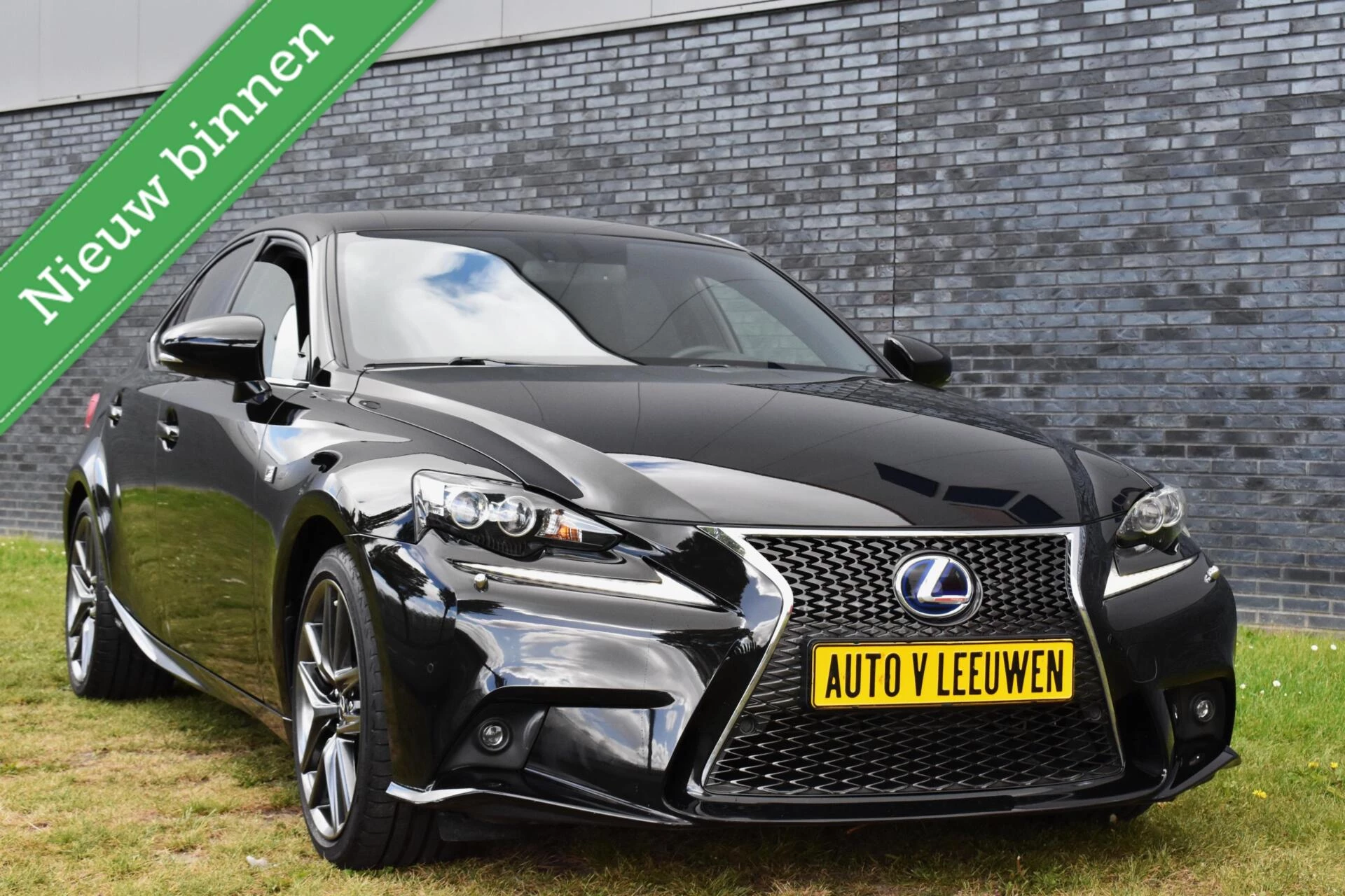 Hoofdafbeelding Lexus IS