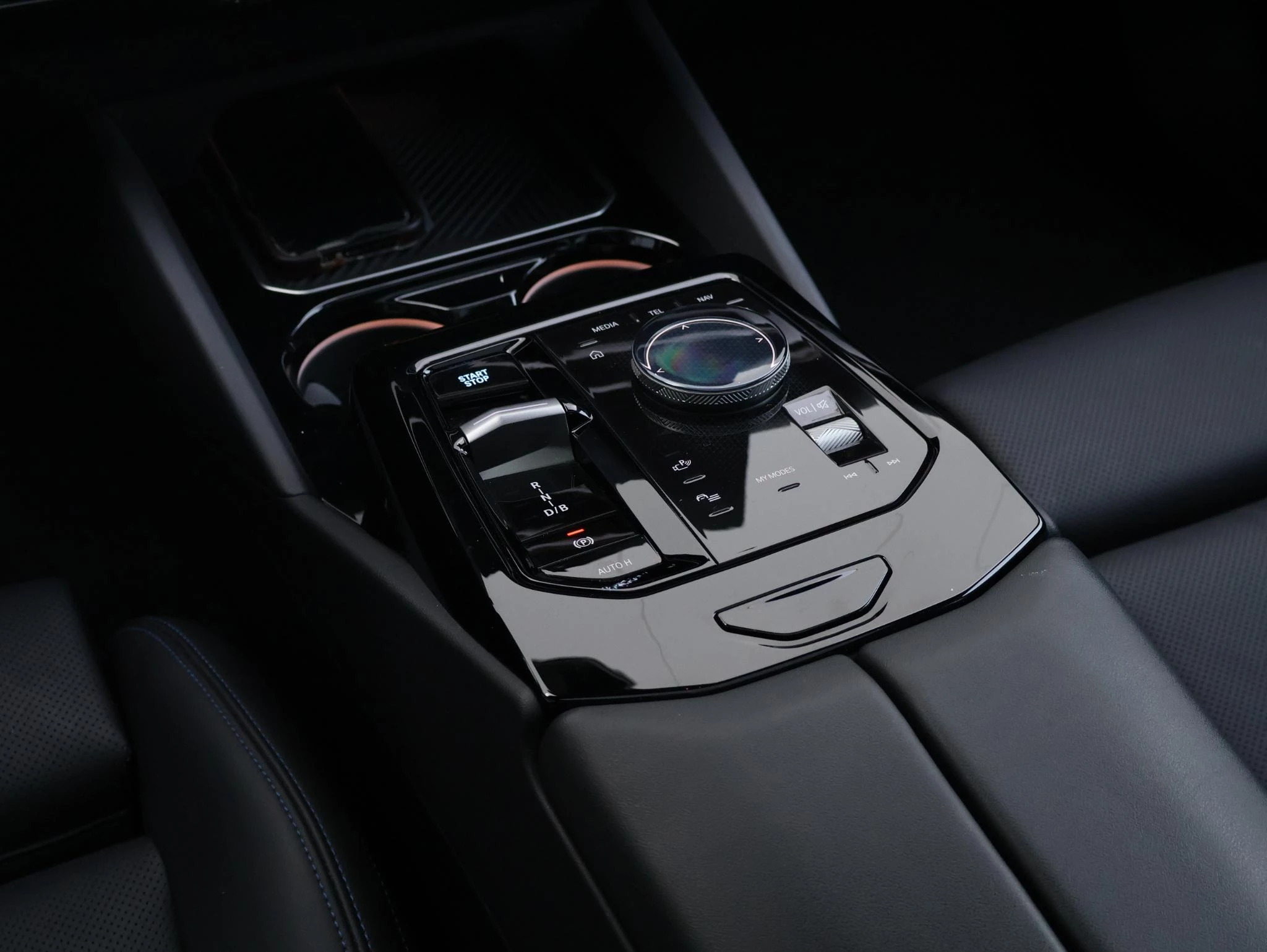 Hoofdafbeelding BMW i5