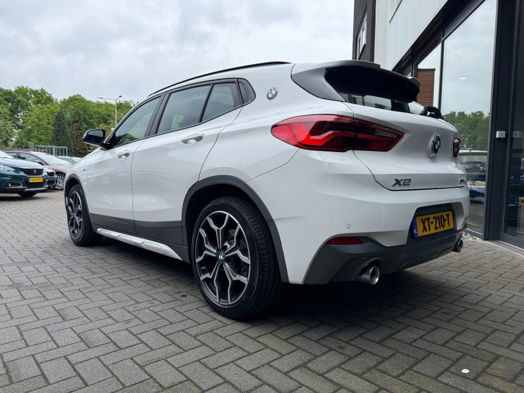 Hoofdafbeelding BMW X2