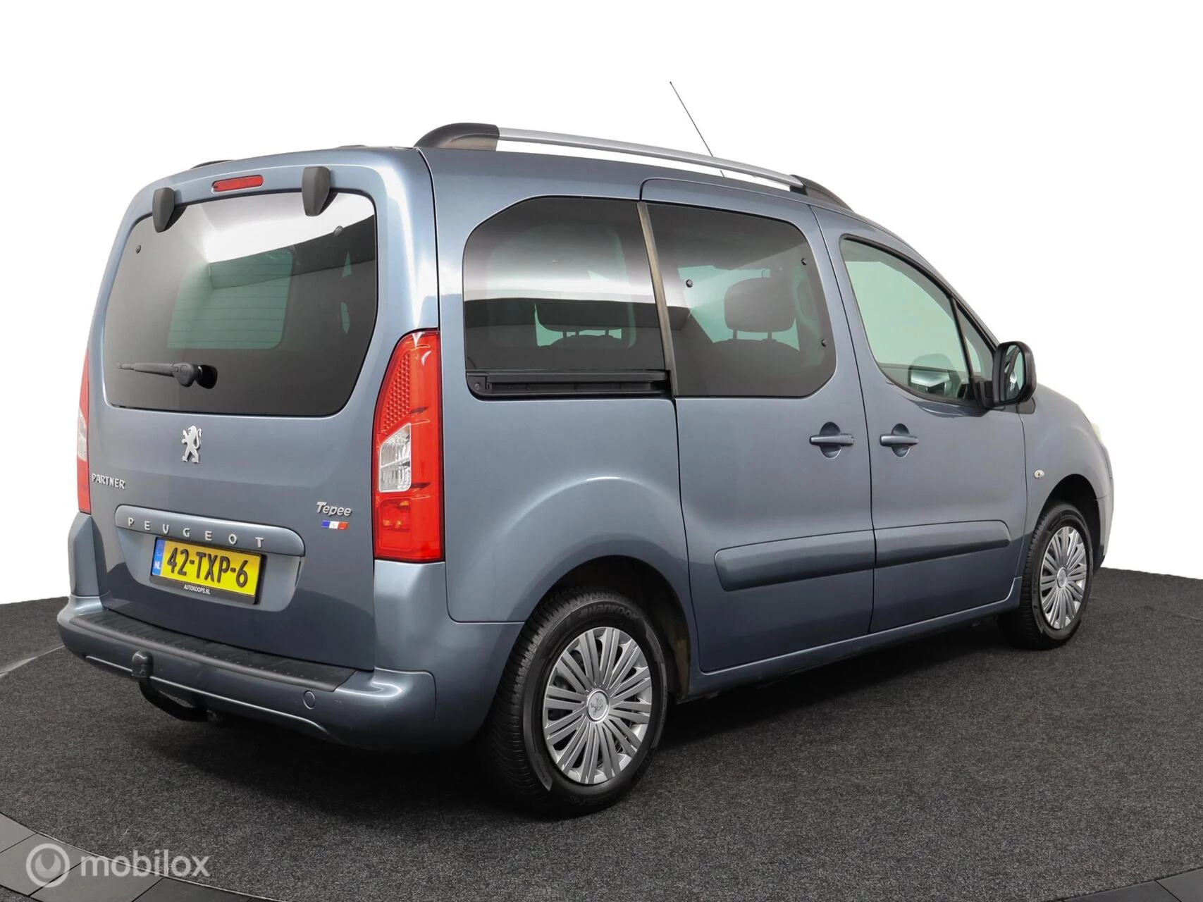 Hoofdafbeelding Peugeot Partner