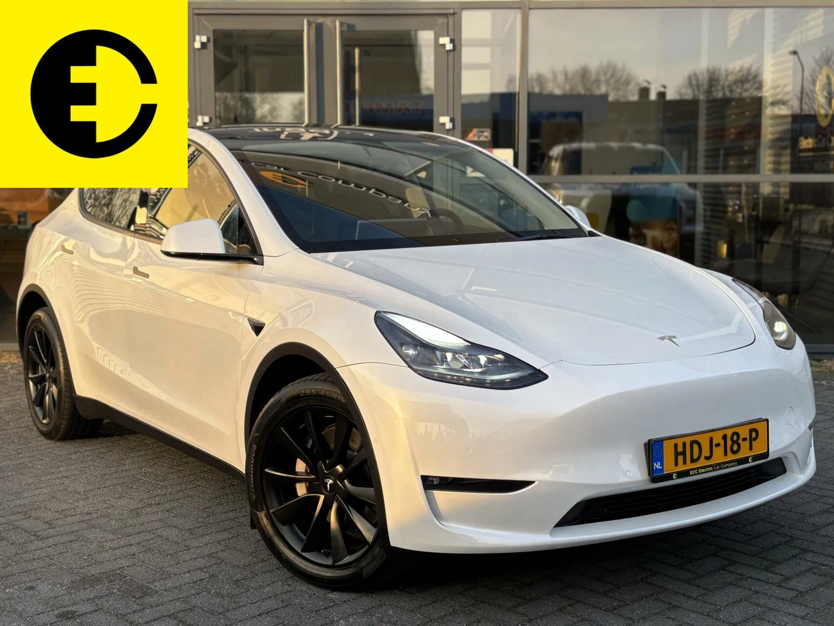 Hoofdafbeelding Tesla Model Y