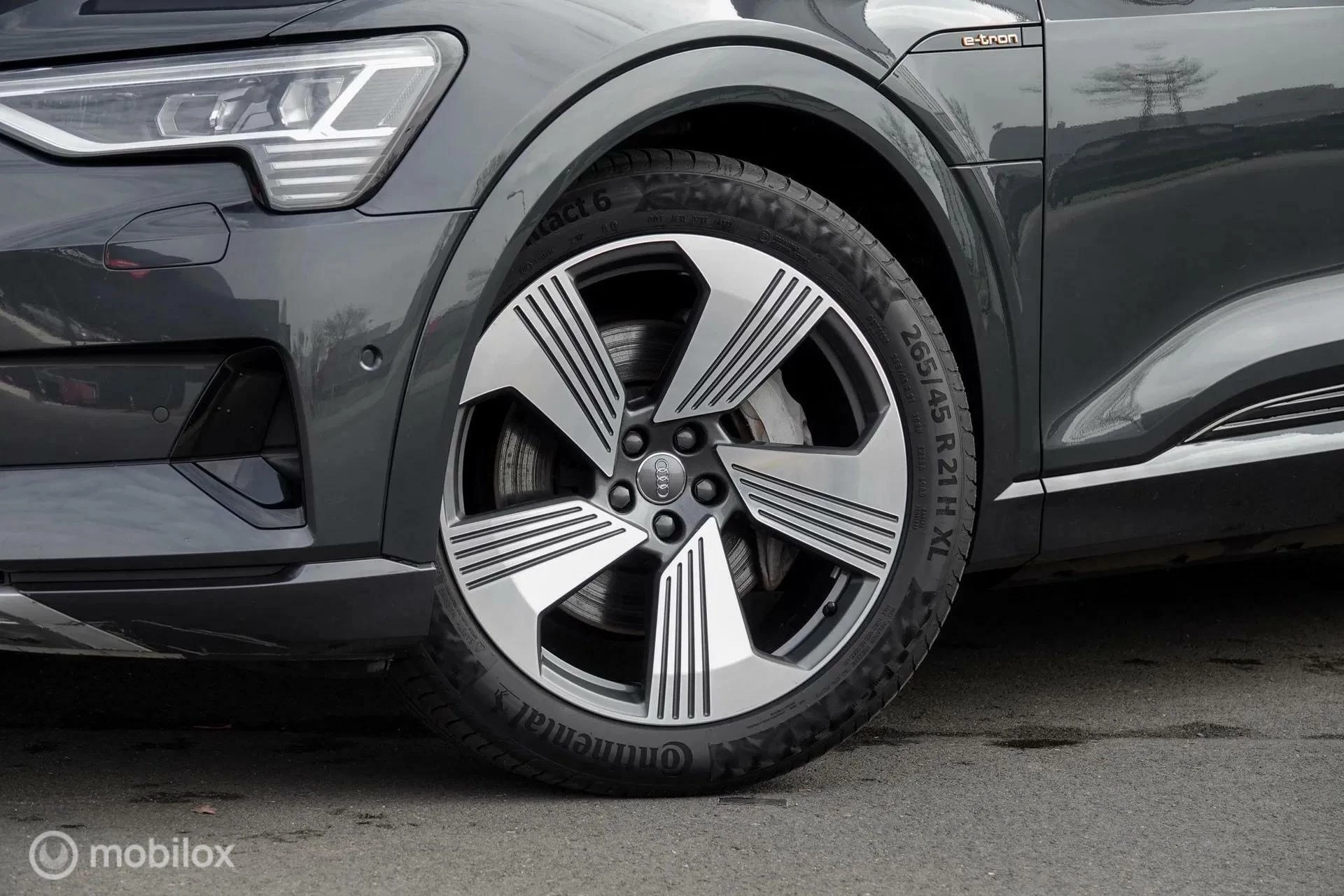 Hoofdafbeelding Audi e-tron