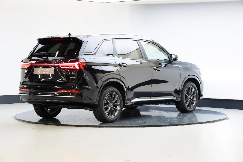 Hoofdafbeelding DFSK E5 PHEV