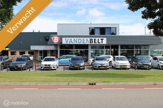 Hoofdafbeelding Kia e-Niro Kia e-Niro ExecutiveLine 64 kWh, Stoel-stuurverwarming, Leer, Navi, App connect, Cruise, Clima, Pdc voor + achter + Camera