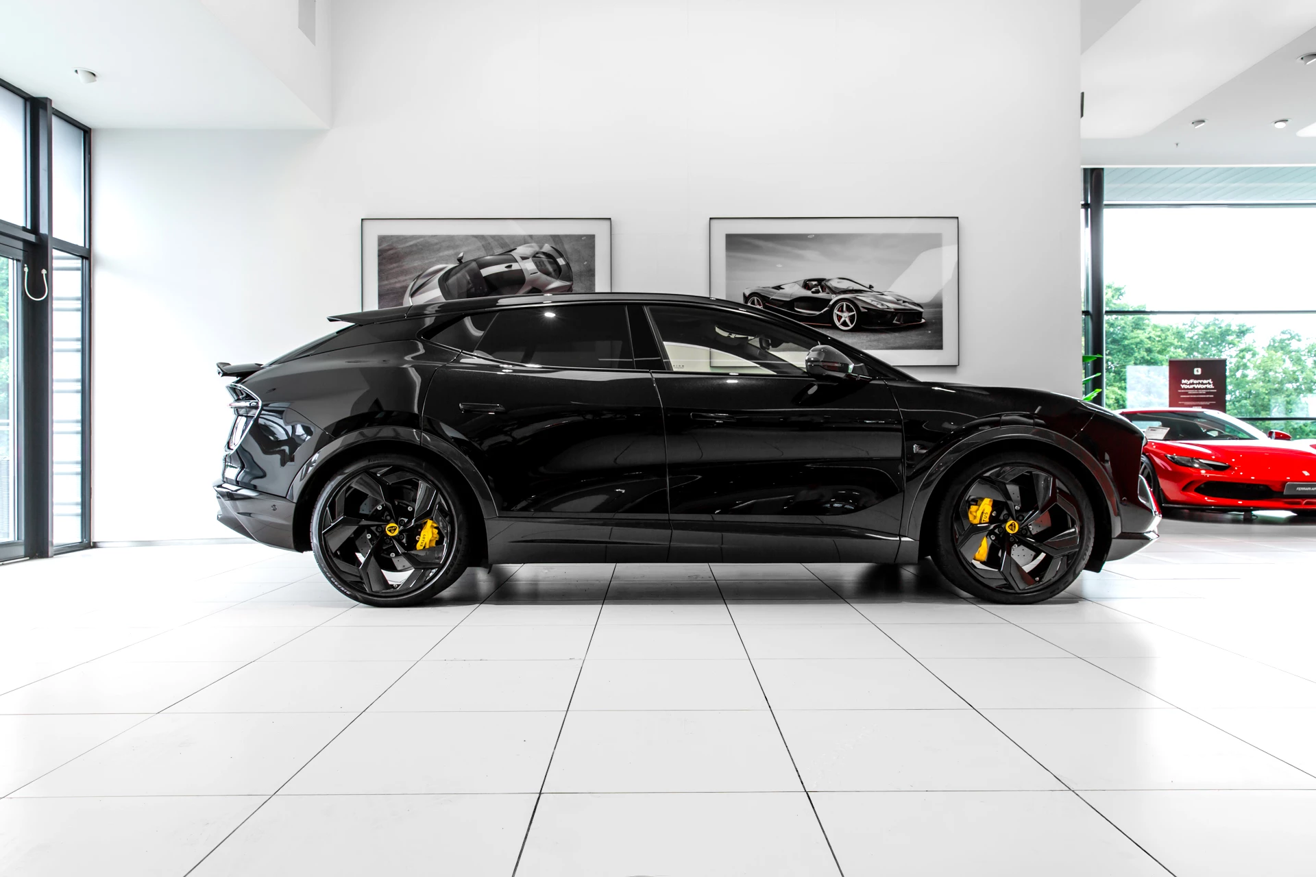 Hoofdafbeelding Lotus Eletre