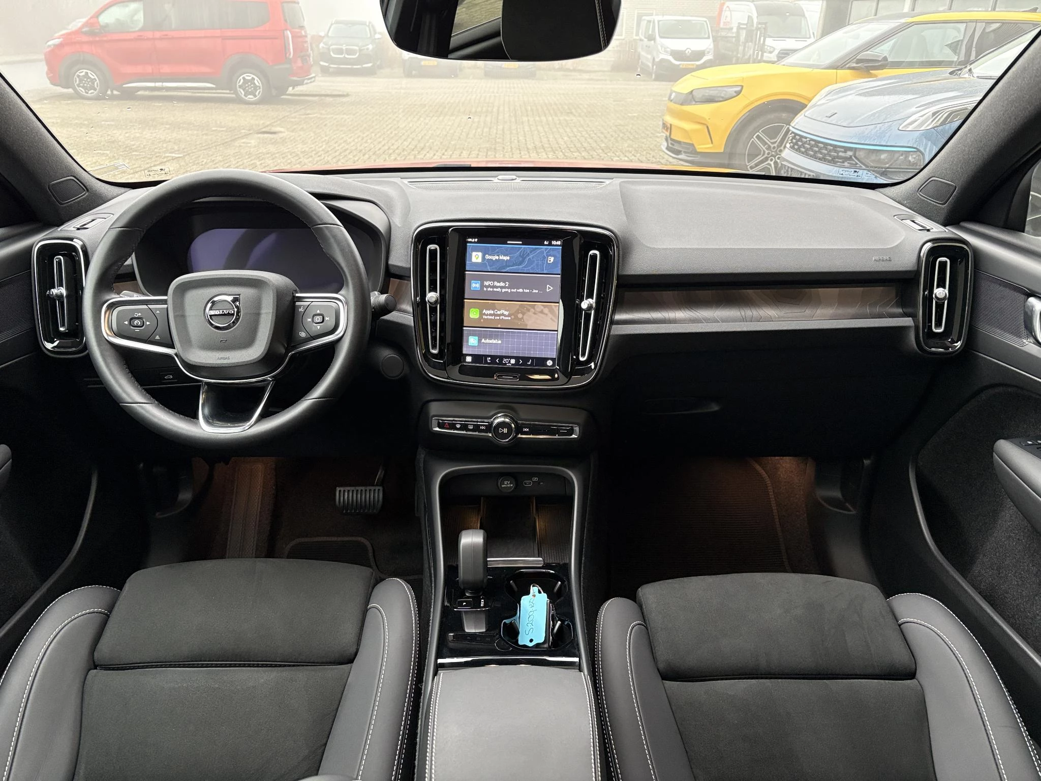 Hoofdafbeelding Volvo C40