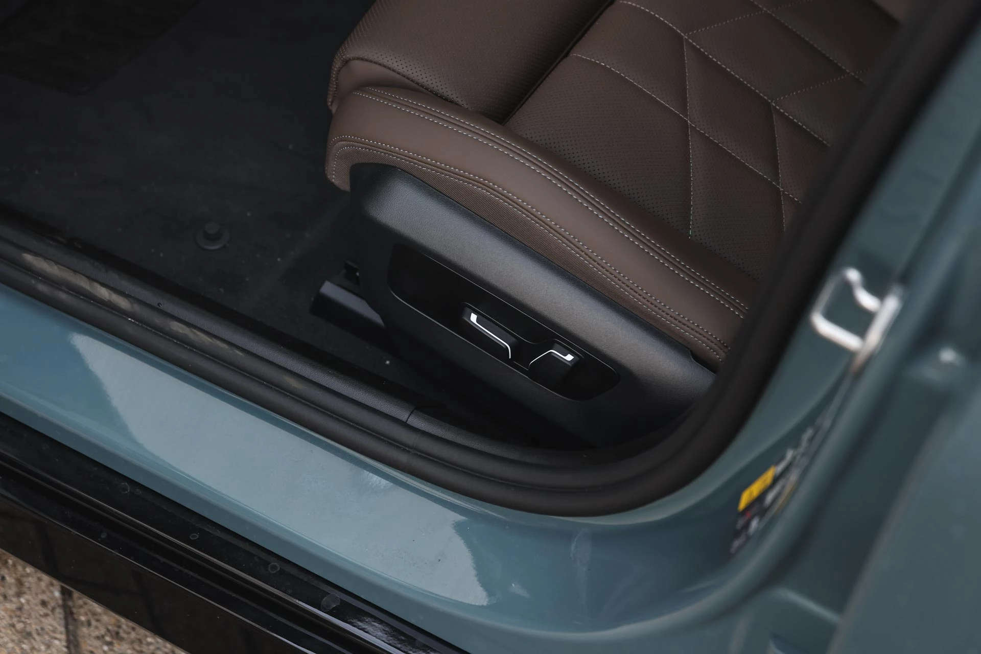 Hoofdafbeelding BMW i5