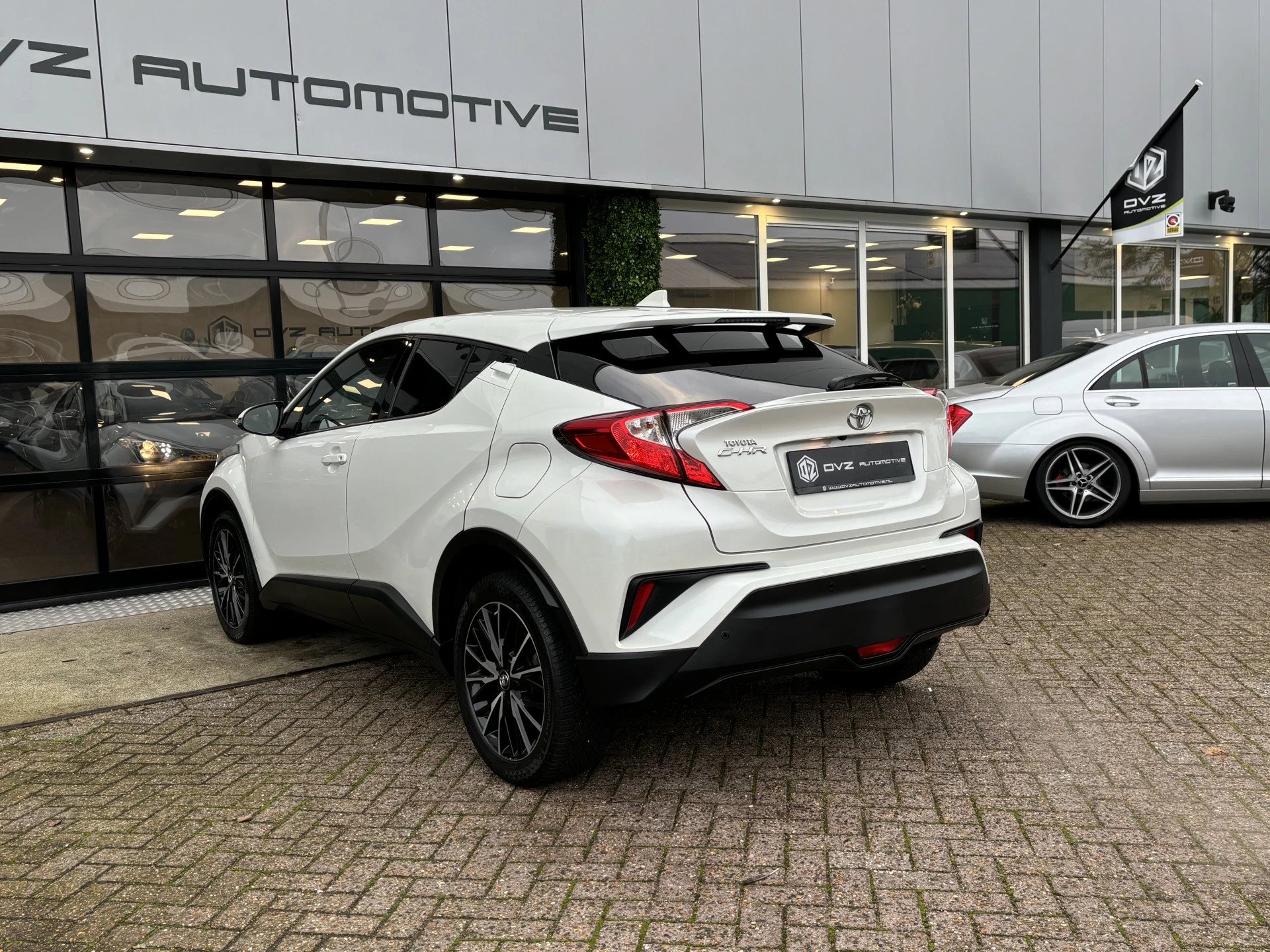 Hoofdafbeelding Toyota C-HR