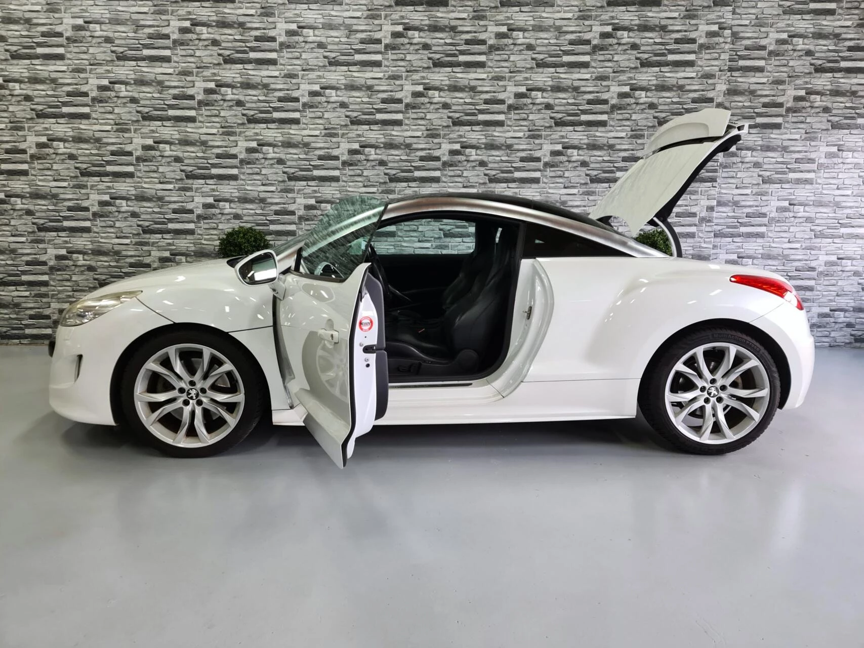 Hoofdafbeelding Peugeot RCZ