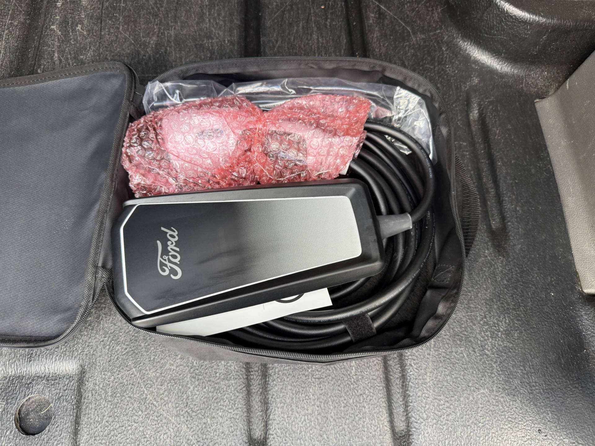 Hoofdafbeelding Ford E-Transit
