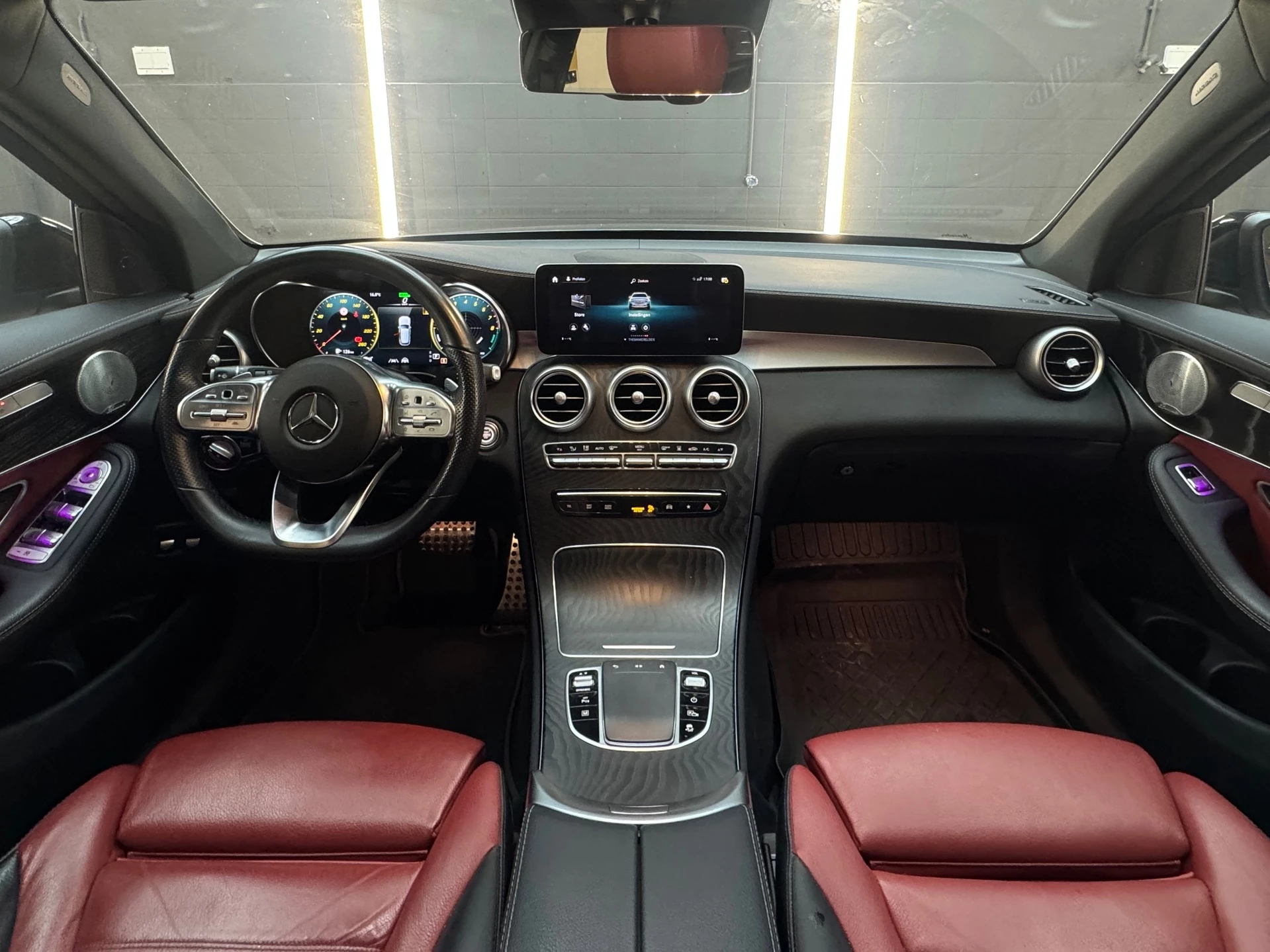 Hoofdafbeelding Mercedes-Benz GLC