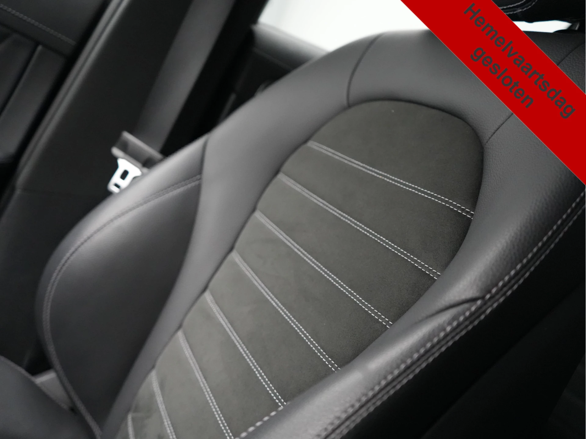 Hoofdafbeelding Mercedes-Benz EQC