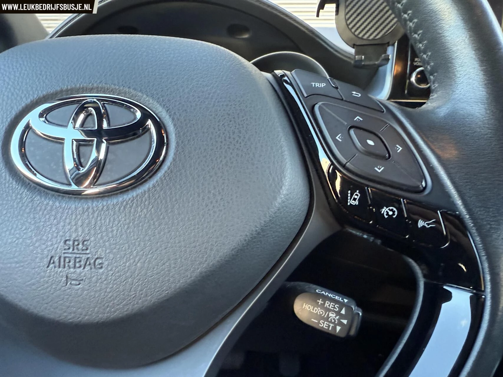 Hoofdafbeelding Toyota C-HR