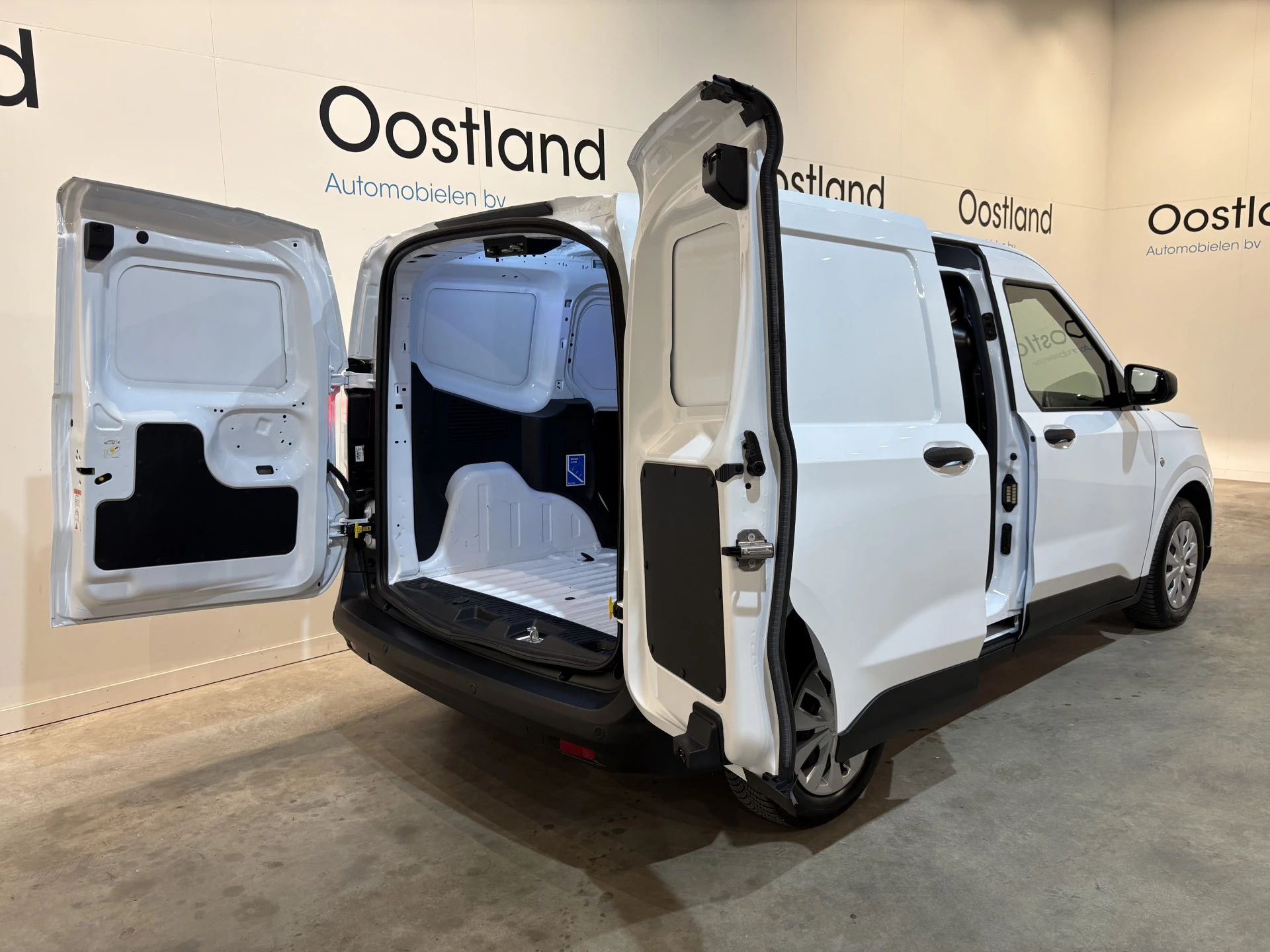 Hoofdafbeelding Ford Transit Courier