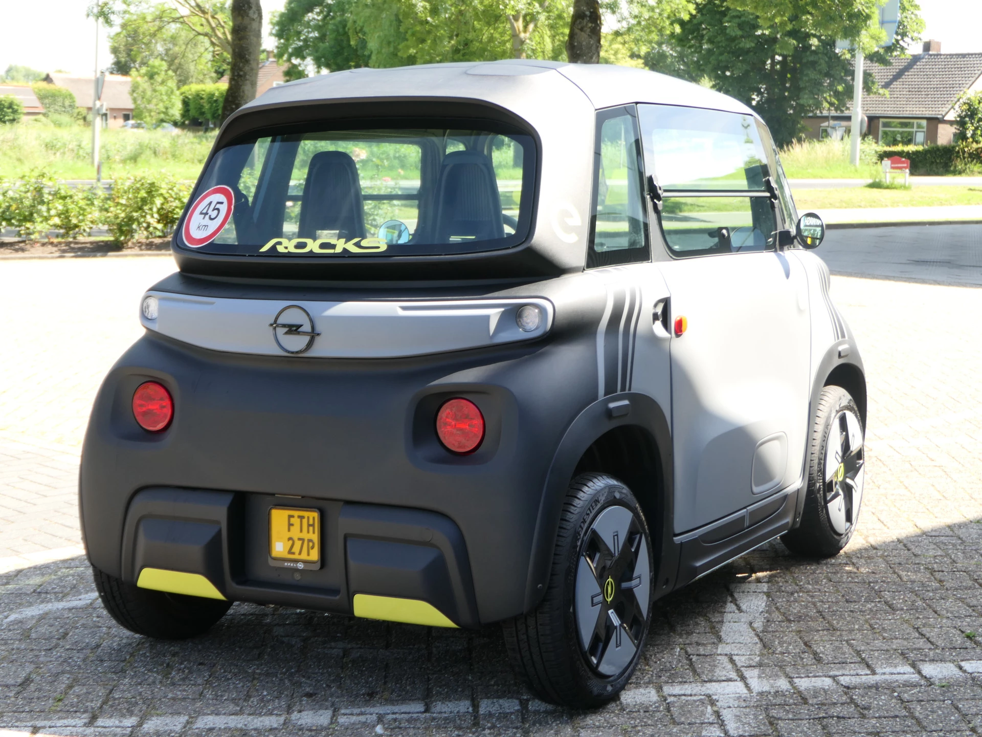 Hoofdafbeelding Opel Rocks-e