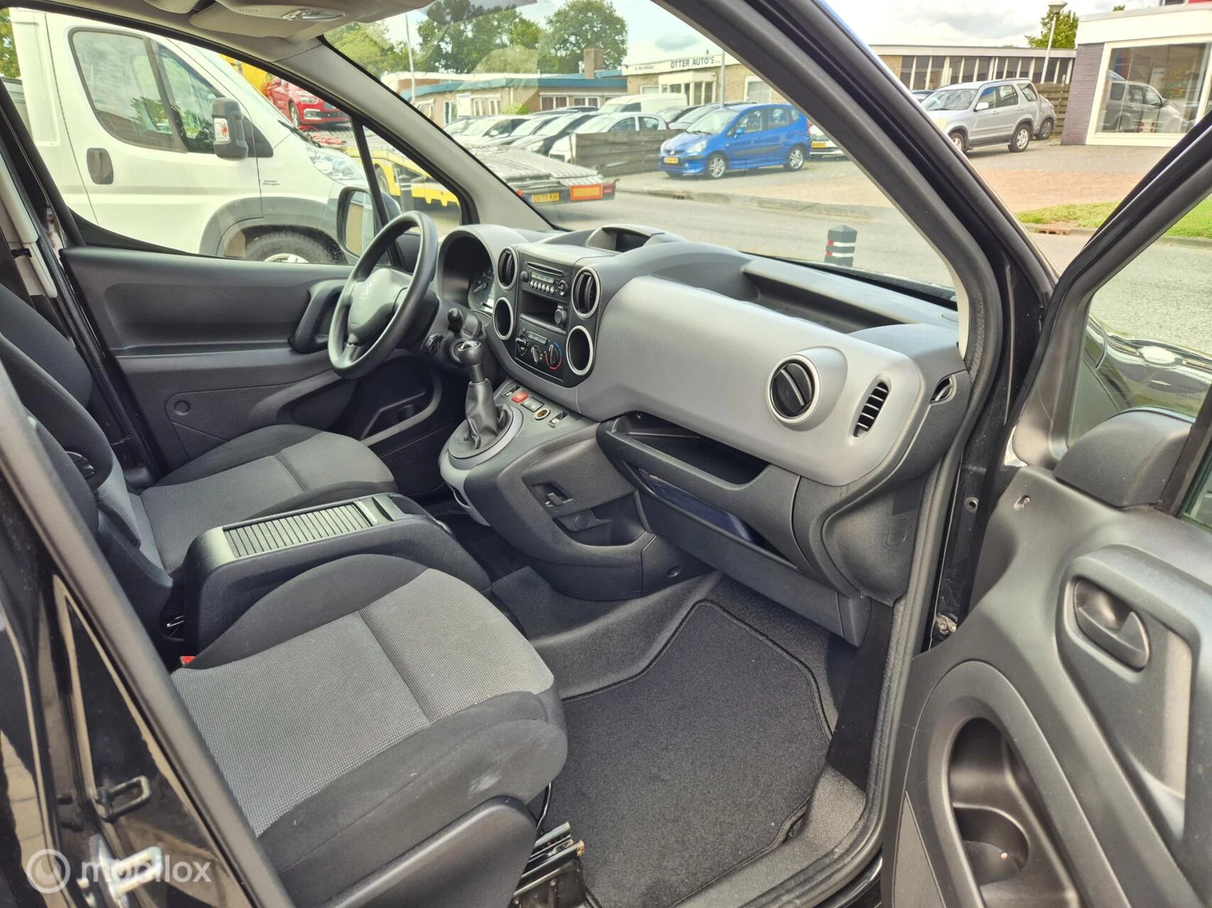 Hoofdafbeelding Peugeot Partner