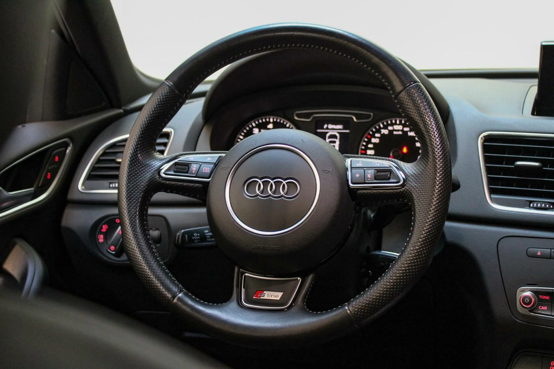 Hoofdafbeelding Audi Q3