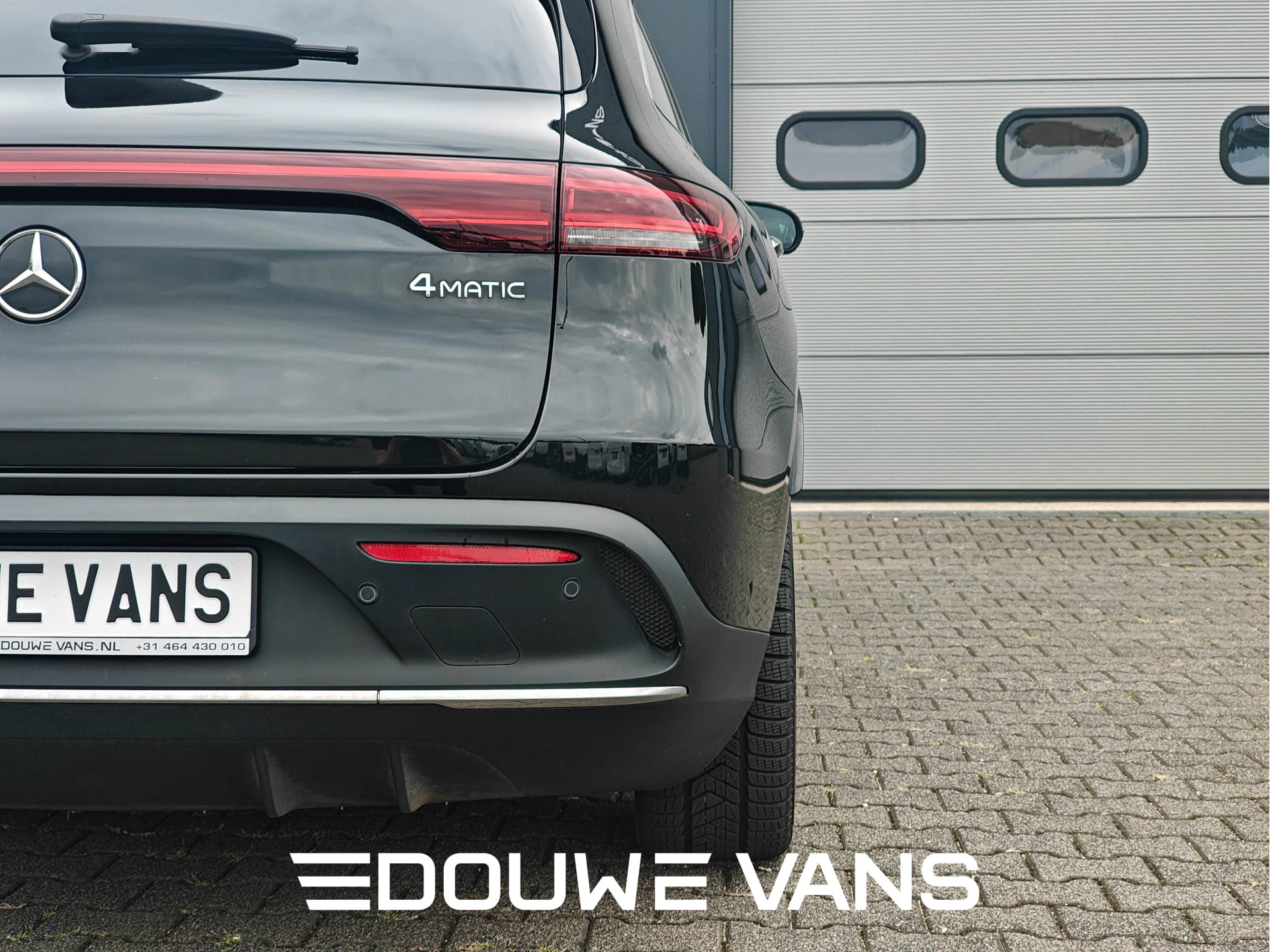Hoofdafbeelding Mercedes-Benz EQC