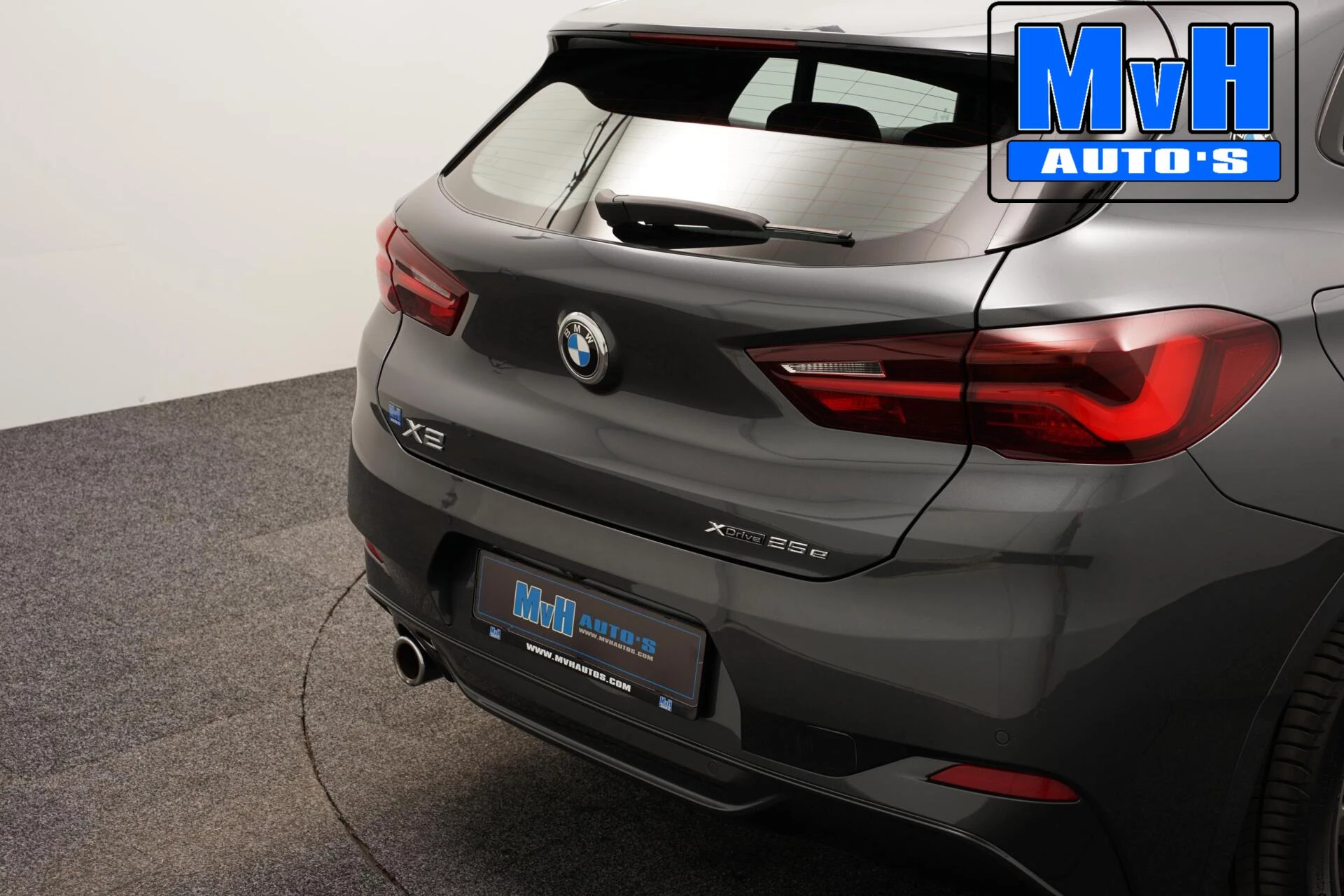 Hoofdafbeelding BMW X2