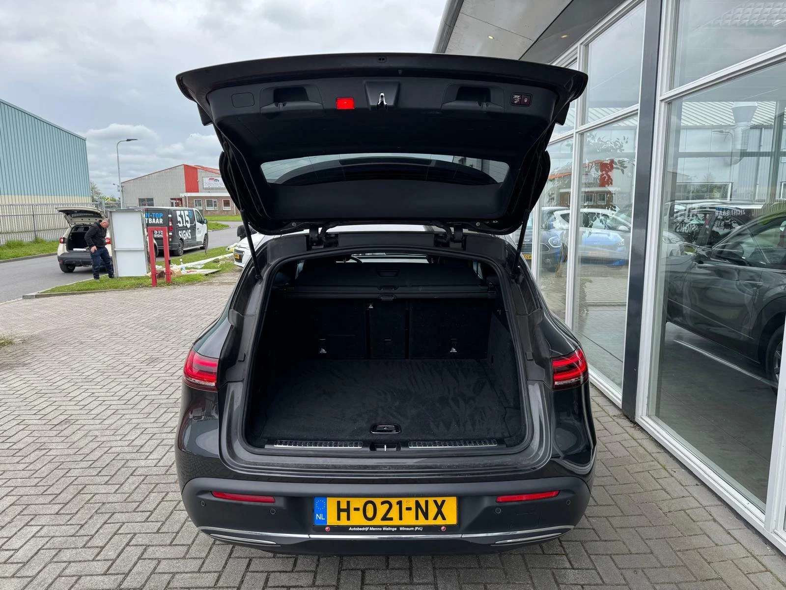 Hoofdafbeelding Mercedes-Benz EQC