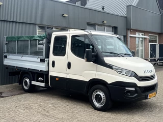 Hoofdafbeelding Iveco Daily Iveco Daily 35S12D 2.3 345 Airco Trekhaak 3500kg trekgewicht 6-Persoons Open laadbak Pick-up P-up Bakwagen 1e eigenaar Euro 6 Bpm vrij voor particulier gebruik!!