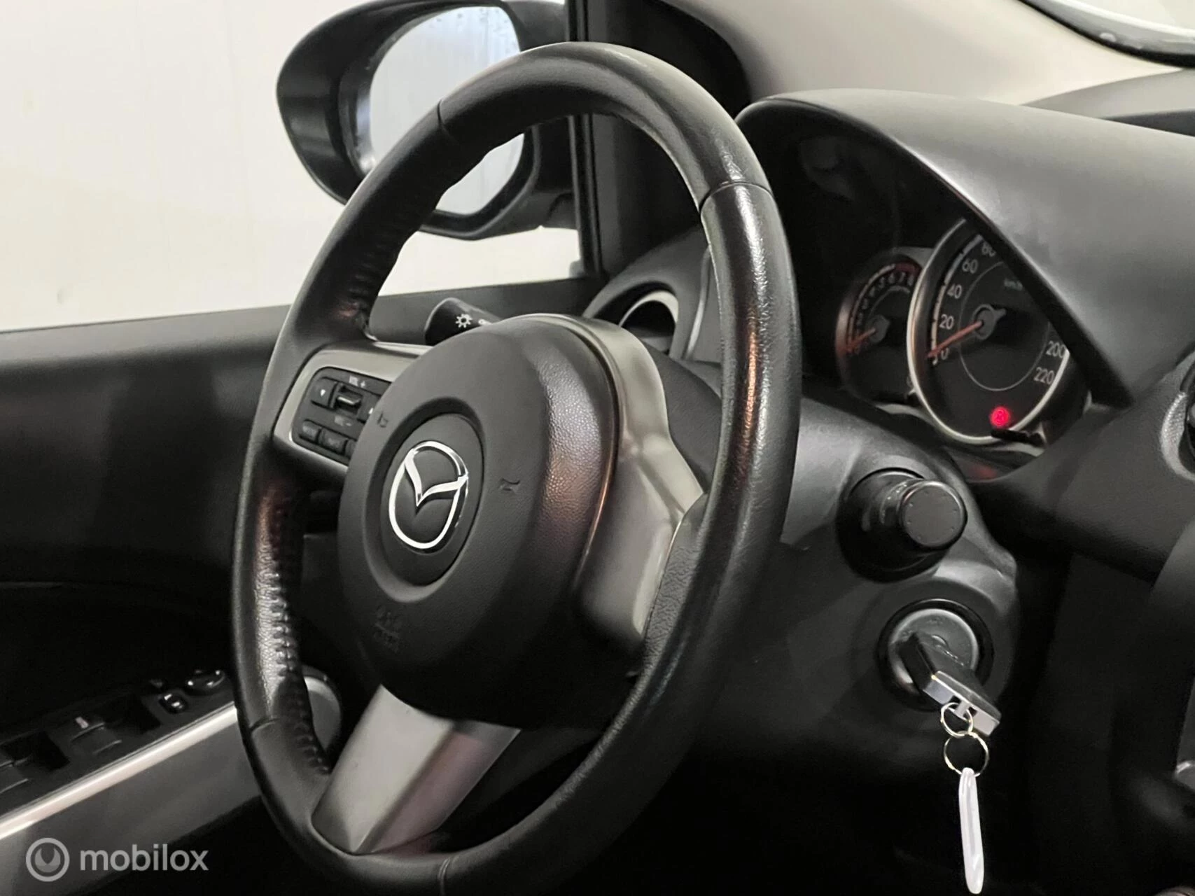 Hoofdafbeelding Mazda 2