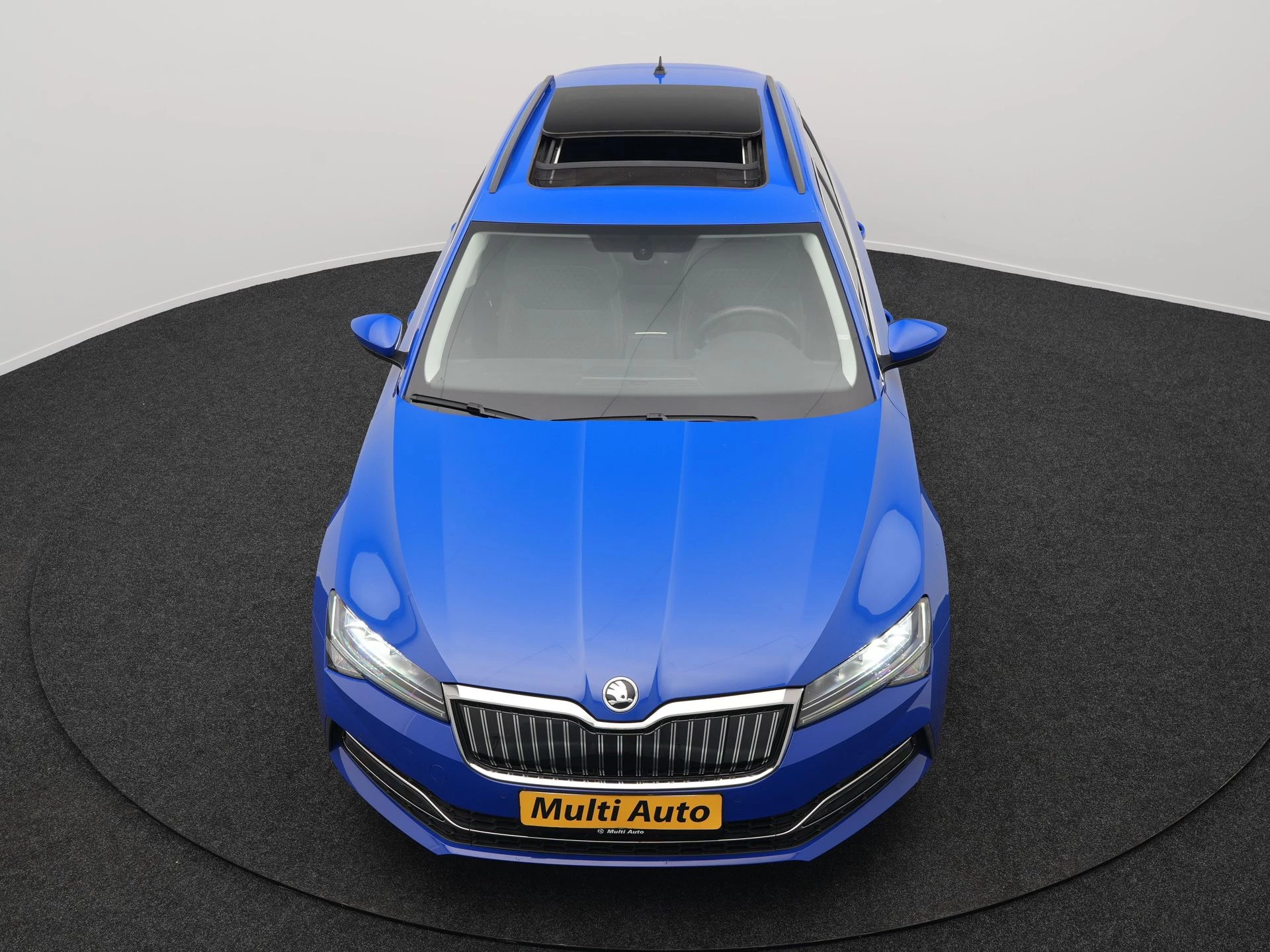 Hoofdafbeelding Škoda Superb