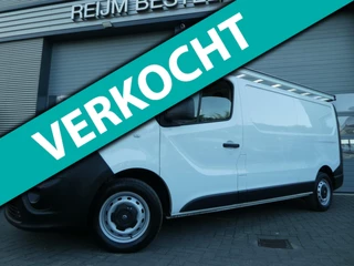 Opel Vivaro 1.6cdti L2 met Airco, 3-zits, Navigatie, Imperiaal, Trekhaak, PDC.