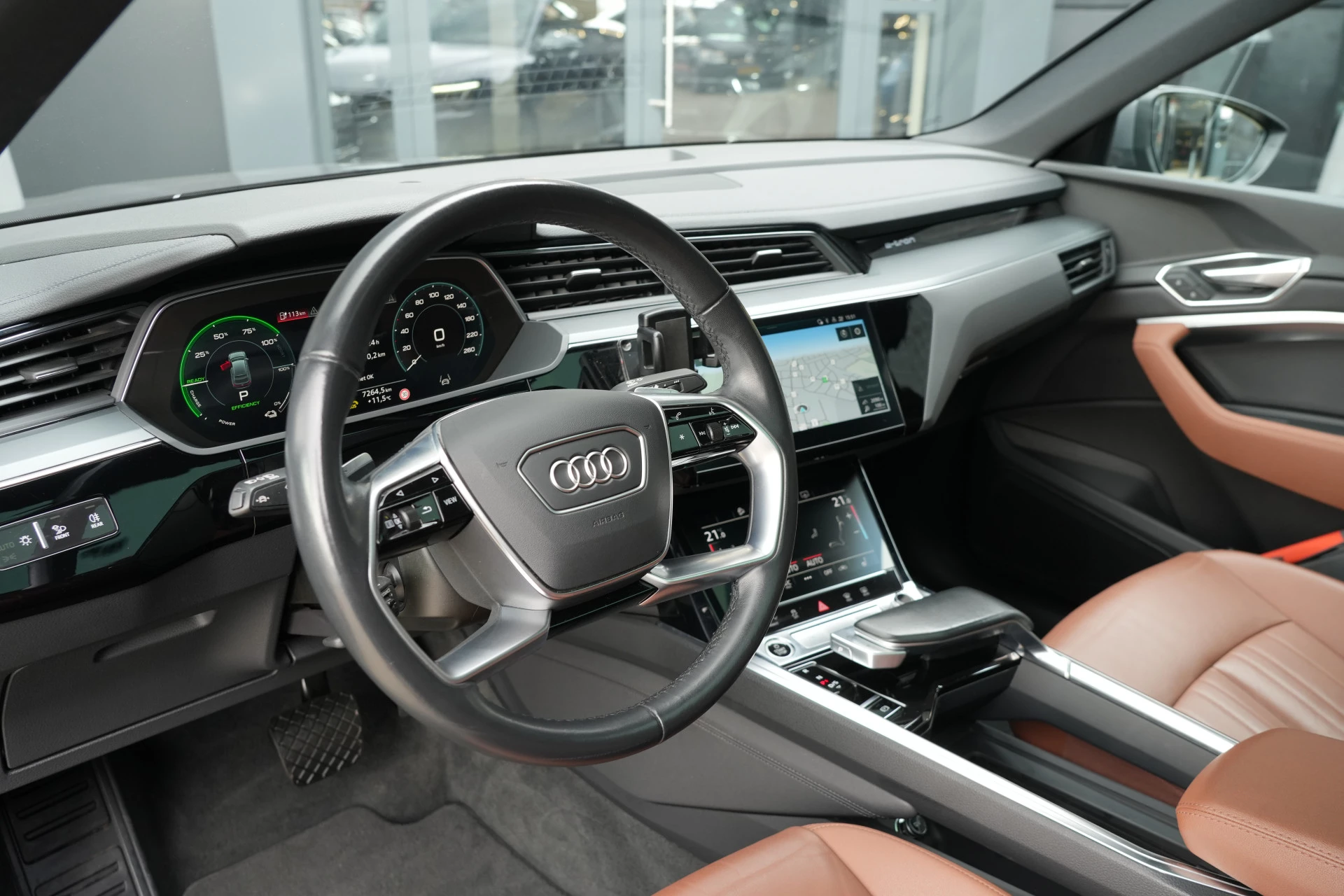 Hoofdafbeelding Audi e-tron