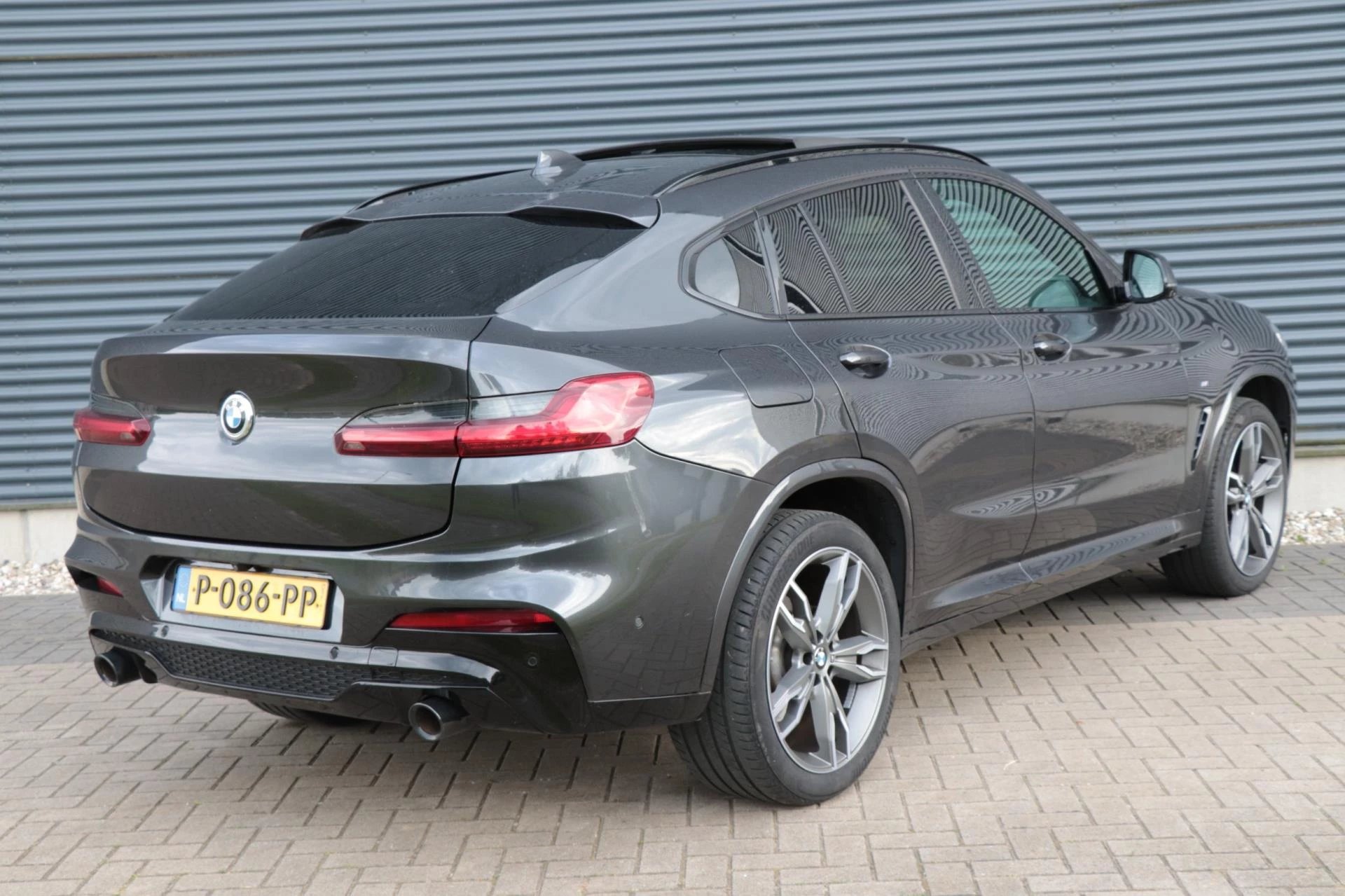 Hoofdafbeelding BMW X4