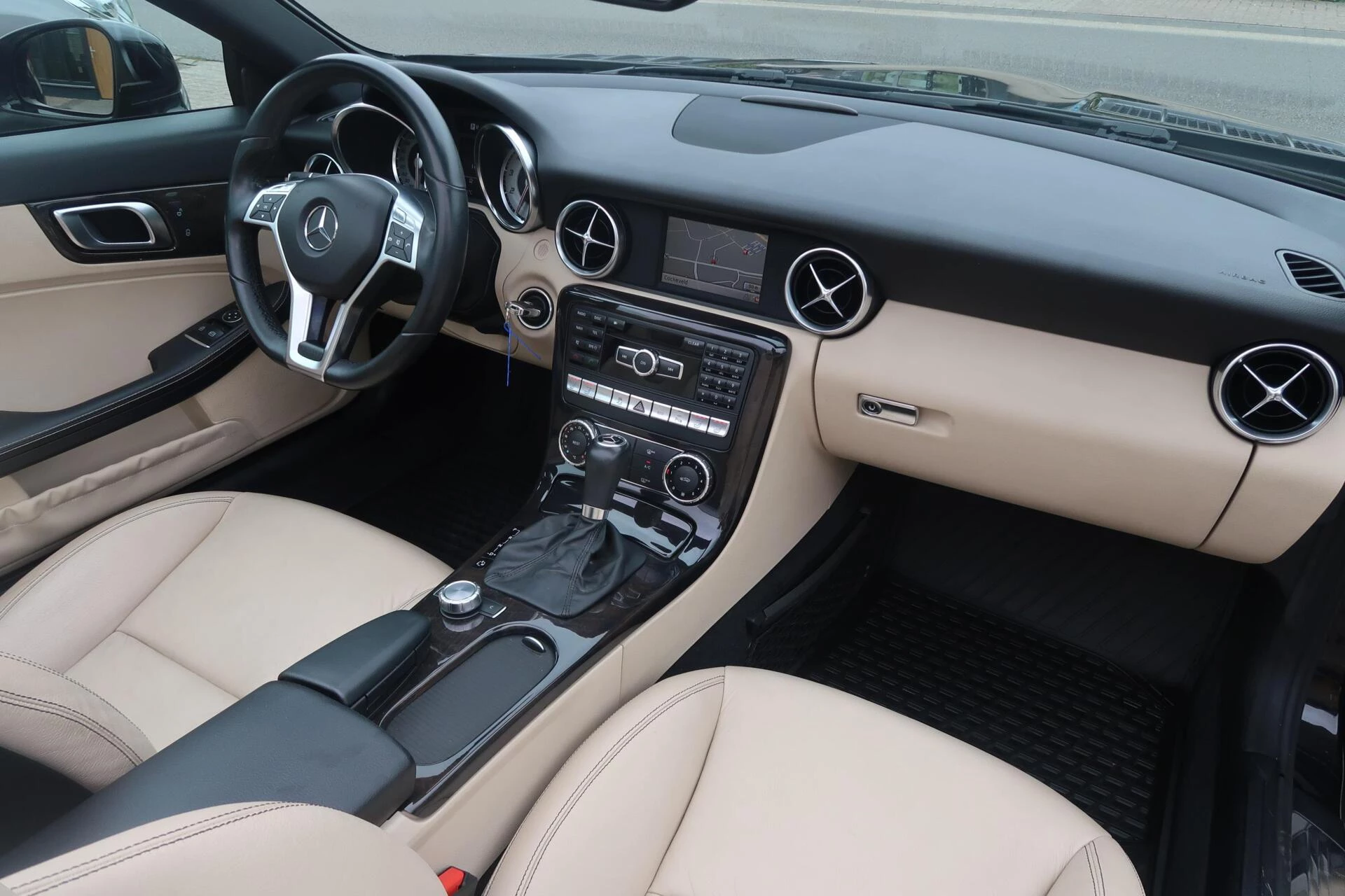 Hoofdafbeelding Mercedes-Benz SLK