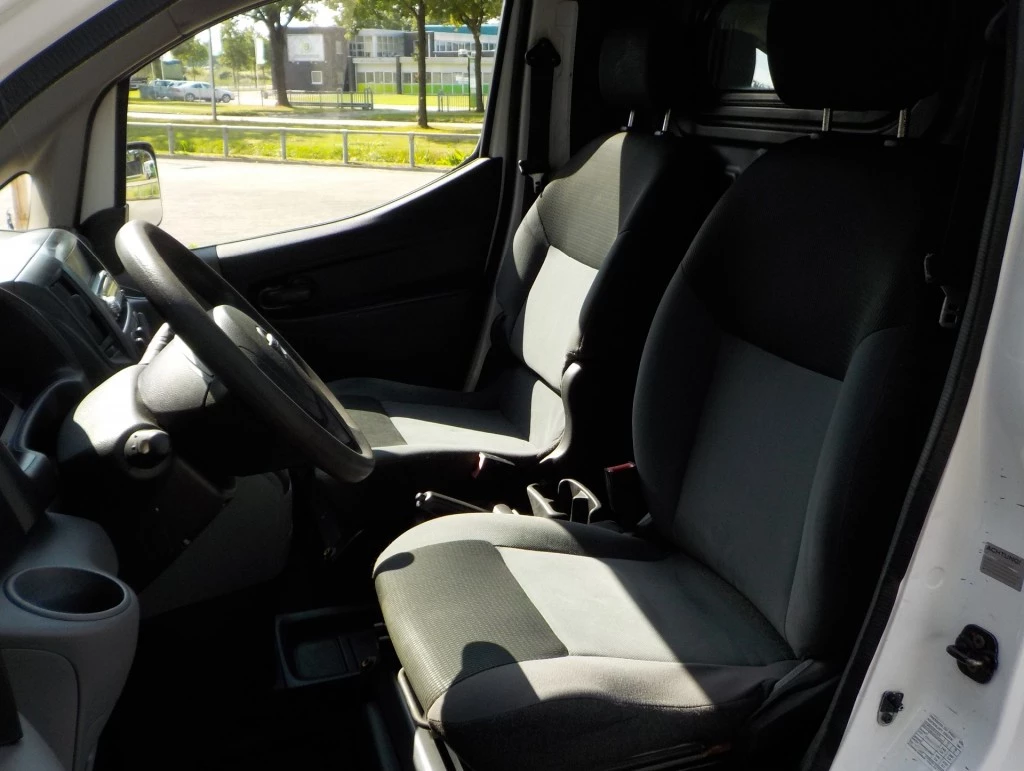 Hoofdafbeelding Nissan NV200