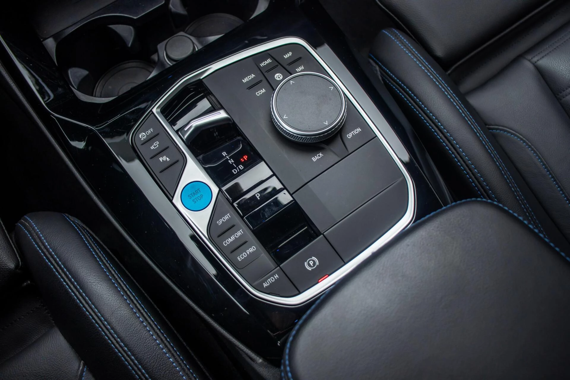 Hoofdafbeelding BMW iX3