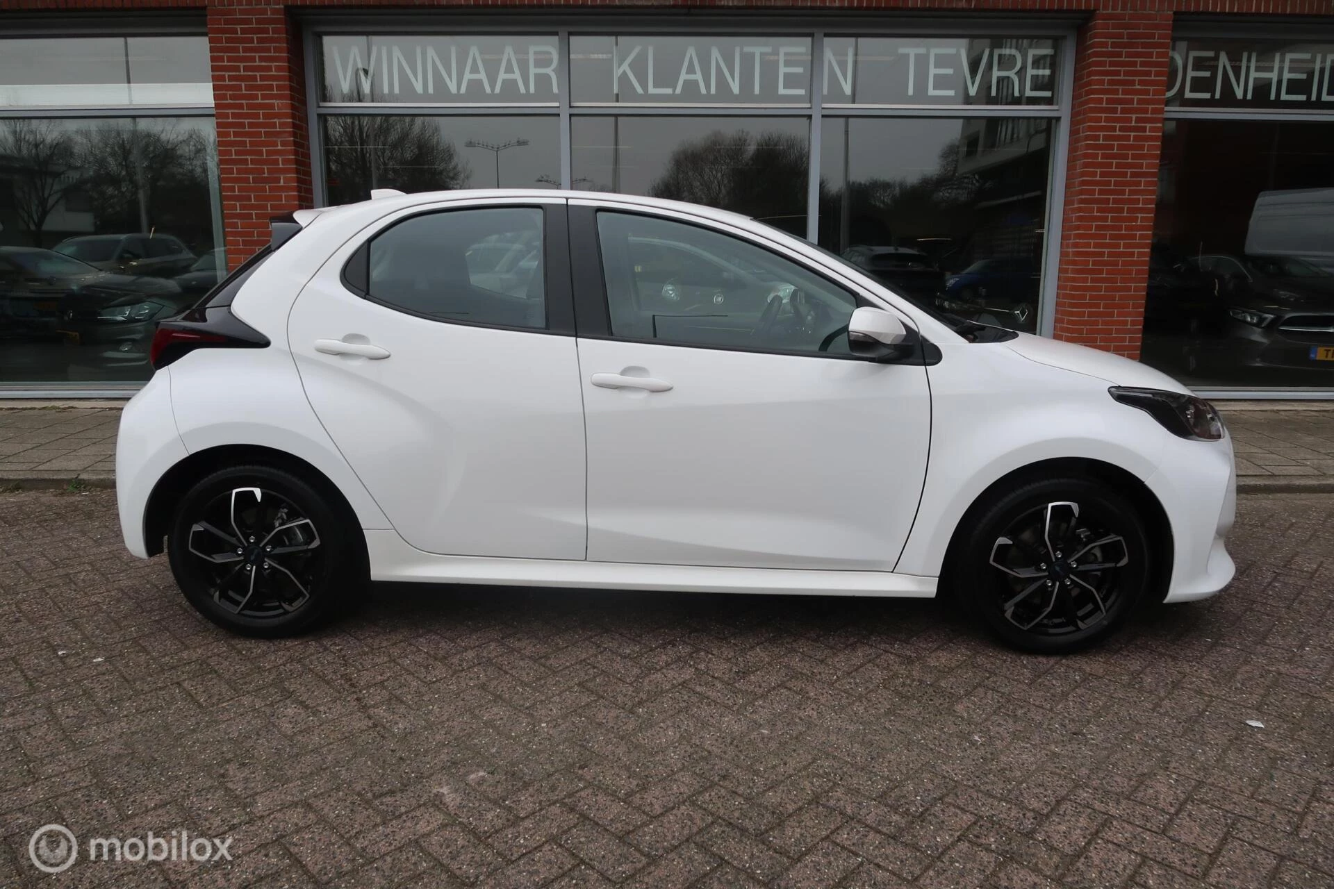 Hoofdafbeelding Toyota Yaris