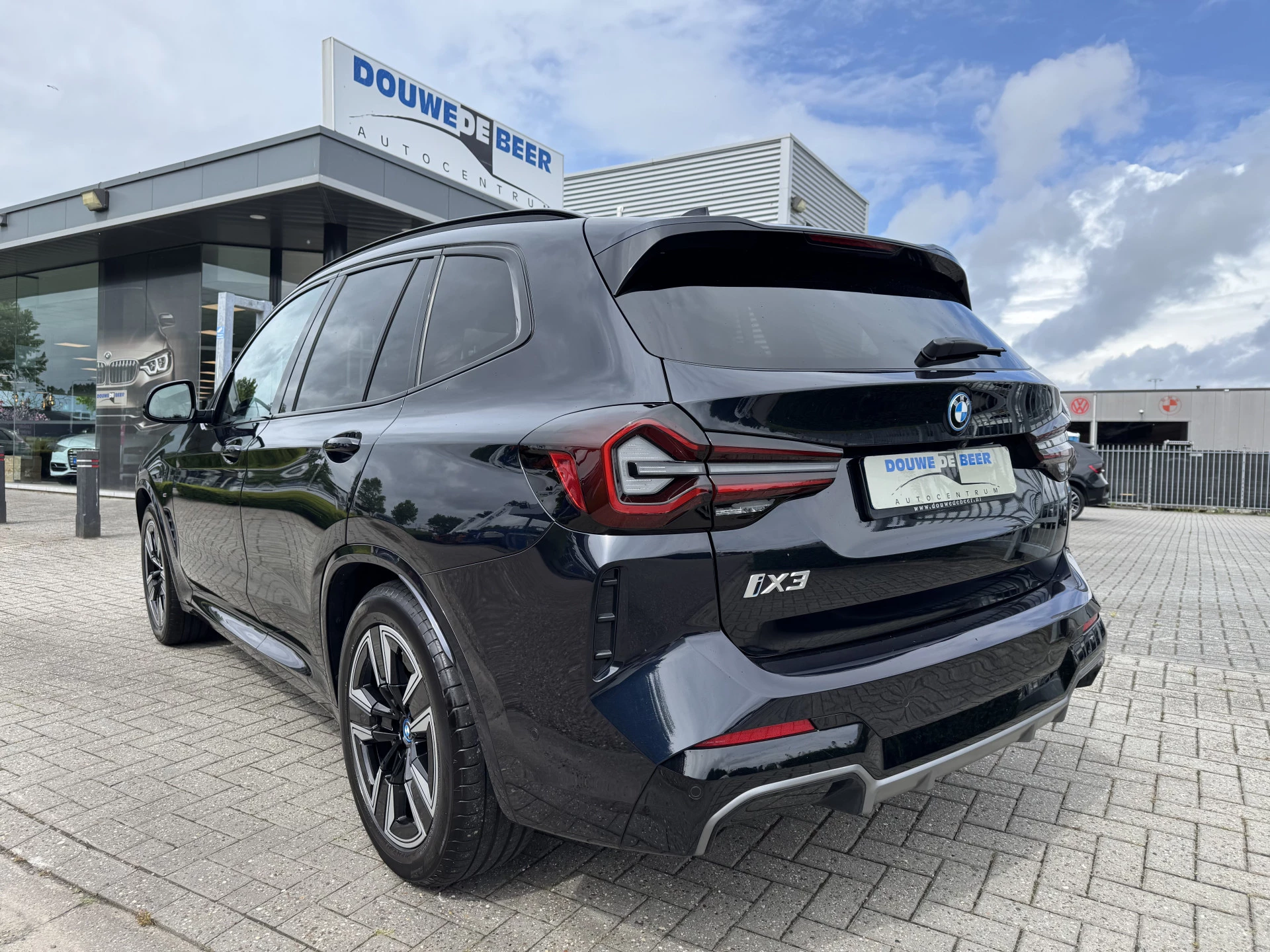 Hoofdafbeelding BMW iX3
