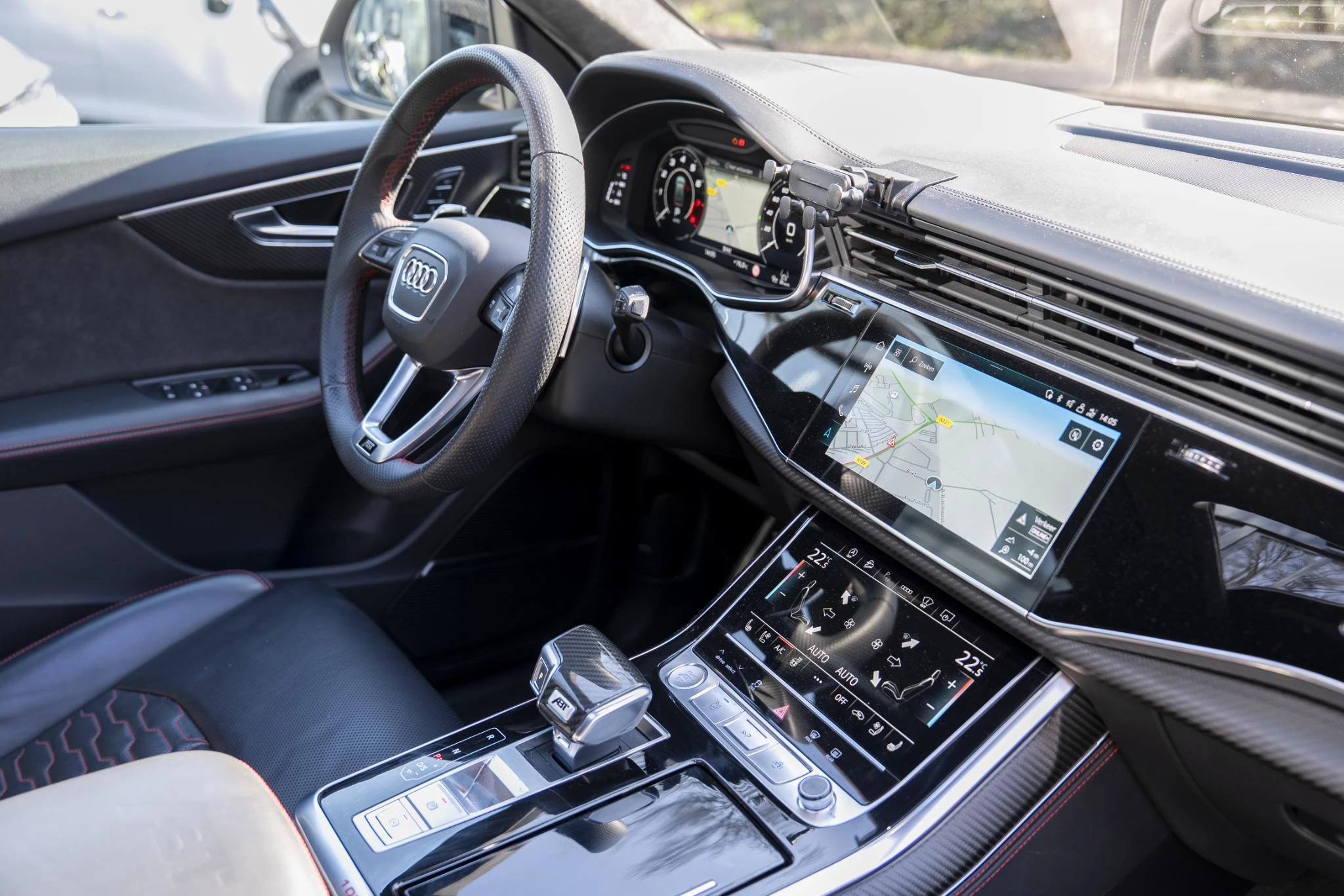 Hoofdafbeelding Audi Q8