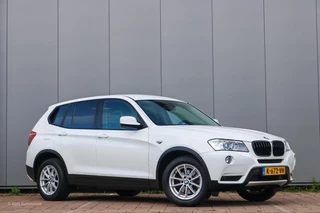BMW X3 sDrive18d Executive Automaat | Navi | Xenon | Stoelverwarming | Sportstoelen | M Sportstuu